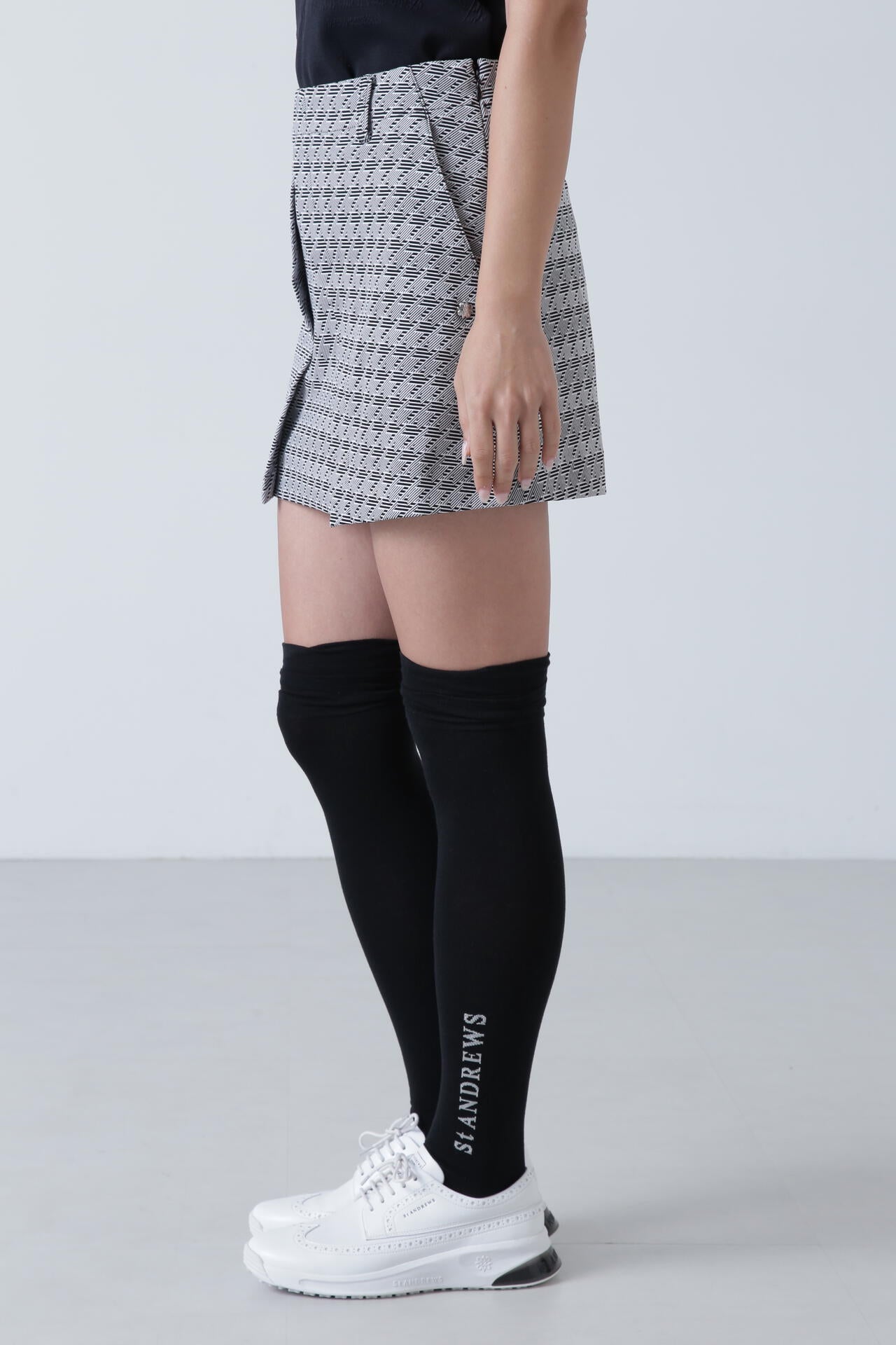ジオメトリックジャガードスカート (WOMENS)