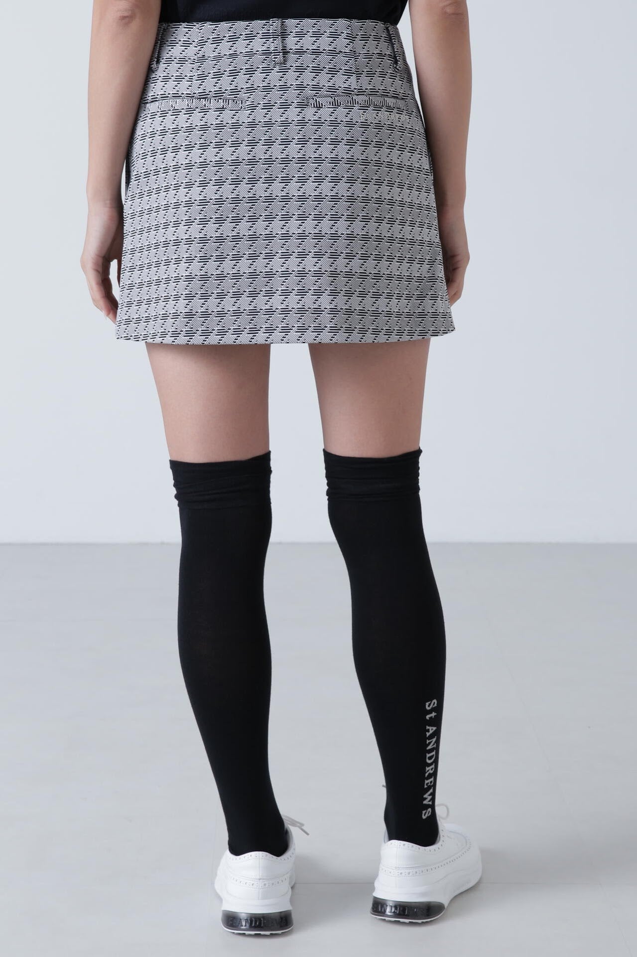 ジオメトリックジャガードスカート (WOMENS)