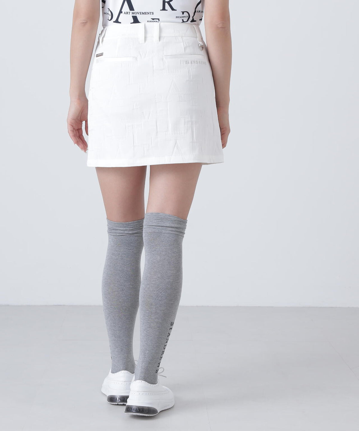 コンセプト柄ジャガードスカート (WOMENS)
