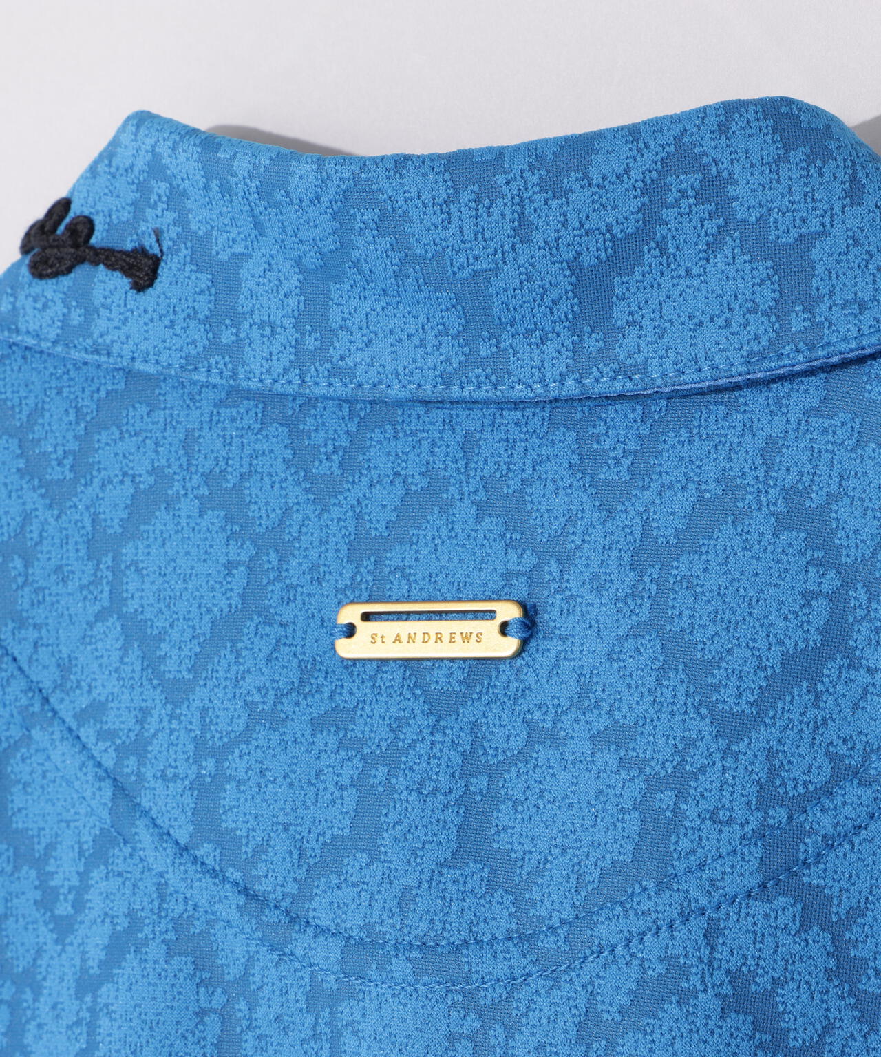 レトロアラベスク柄ジャガード半袖シャツ (WOMENS)