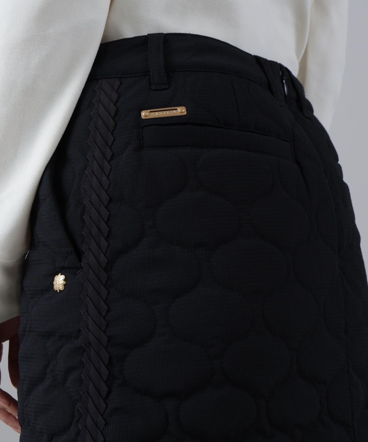 ウェーブストレッチ中綿スカート (WOMENS)