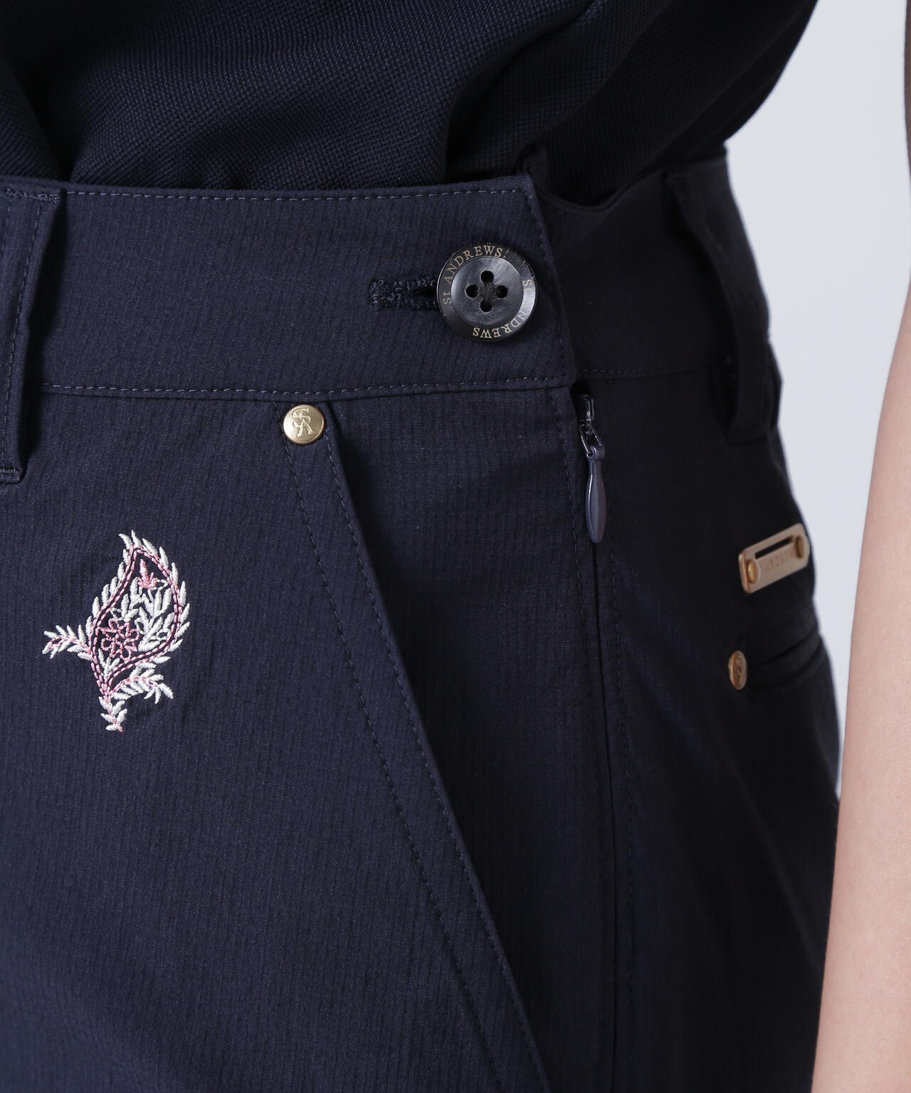 b1a19058-8f43-5b49-8c2f-de240178bbdb_Image