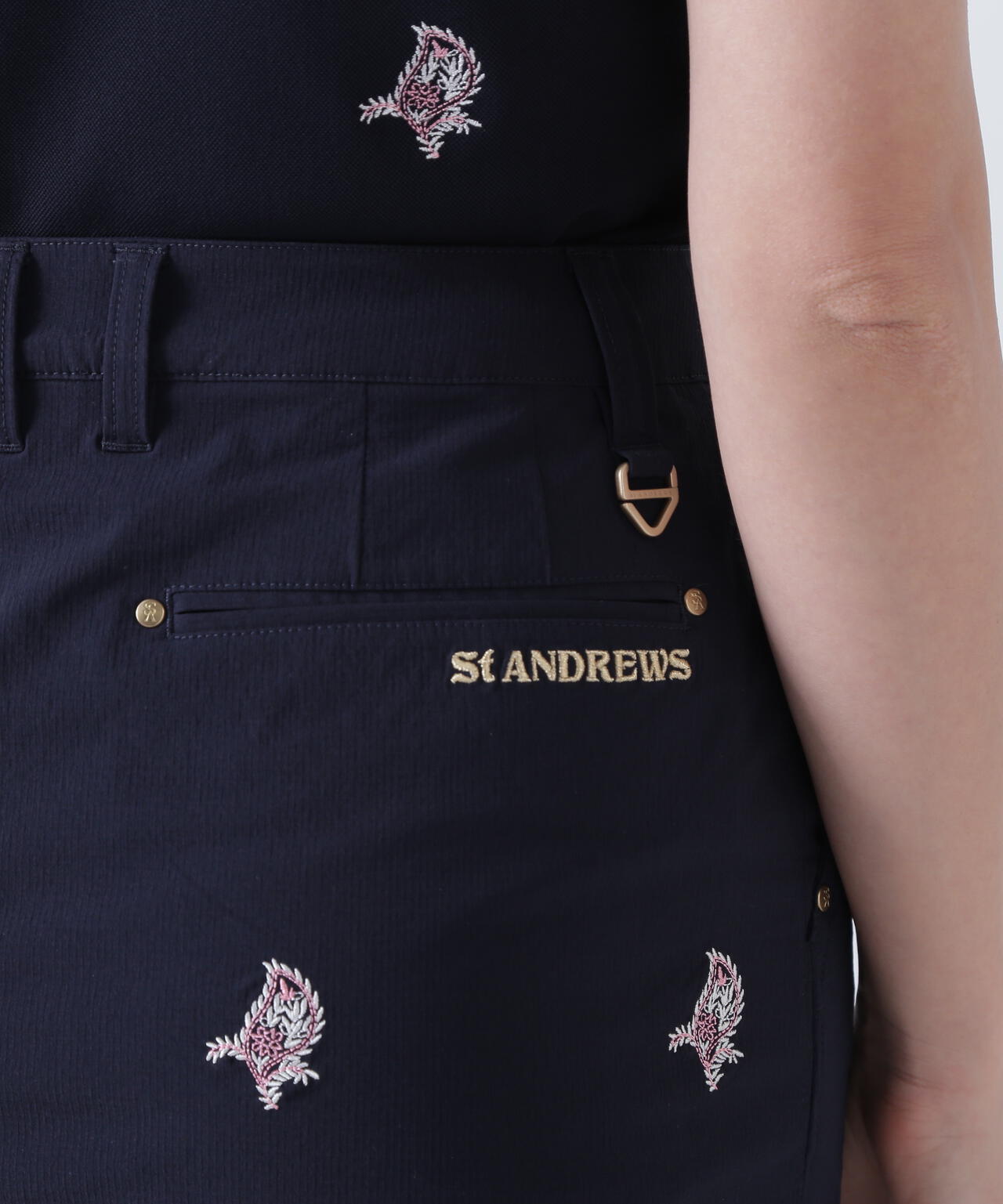 121b36b6-7552-567d-9e73-5b36403d009f_Image