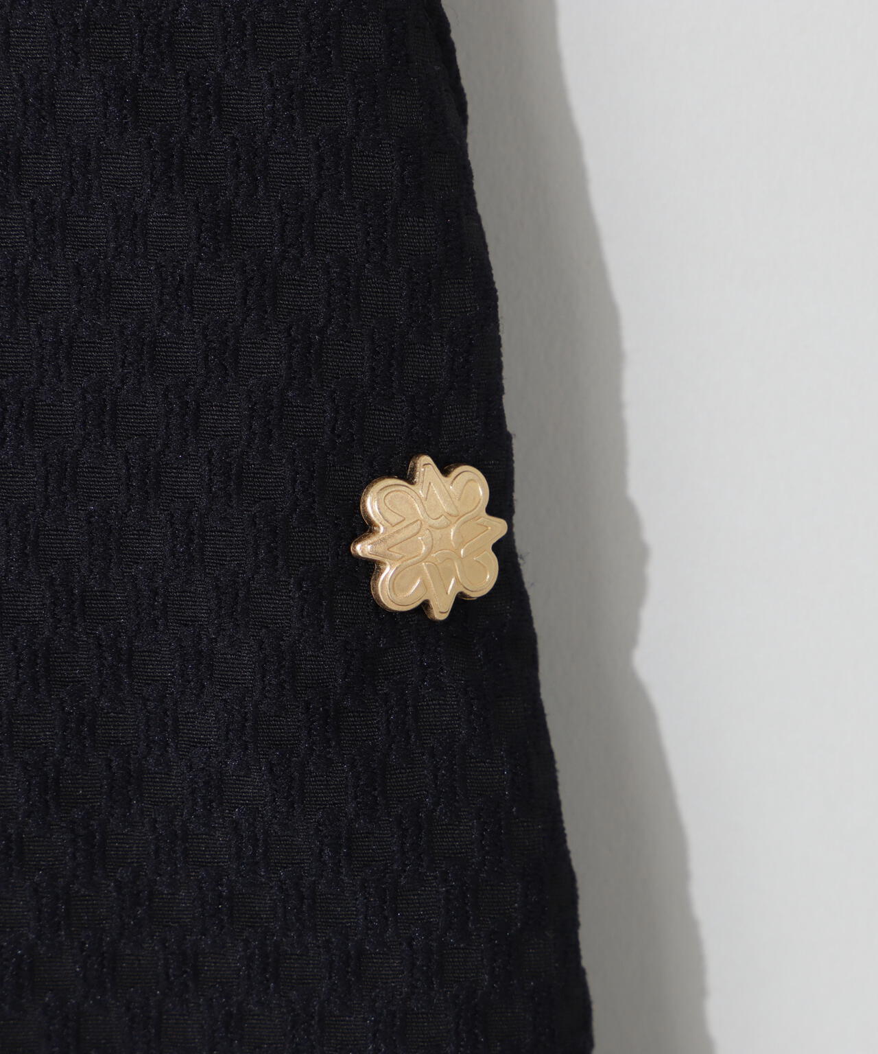 サッカージオメトリックジャガードスカート (WOMENS)