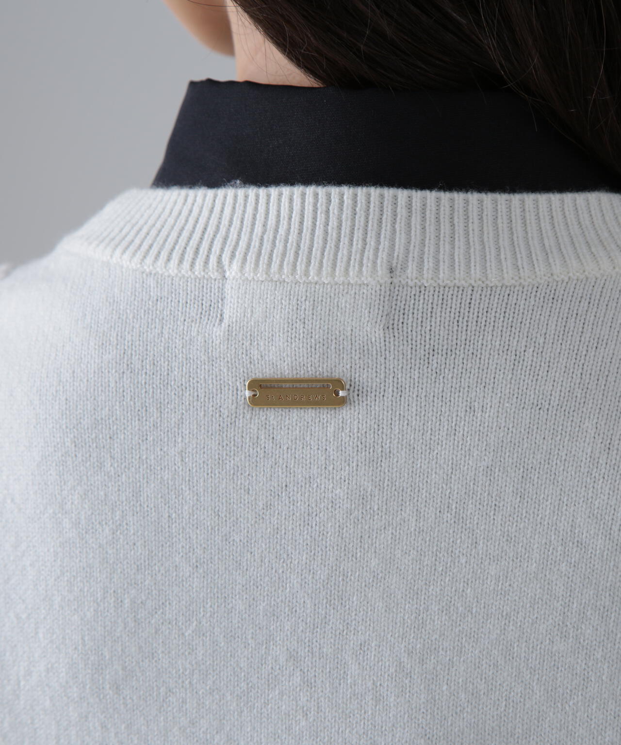 9Gアイレットリブ花柄クルーネックニットプルオーバー (WOMENS)