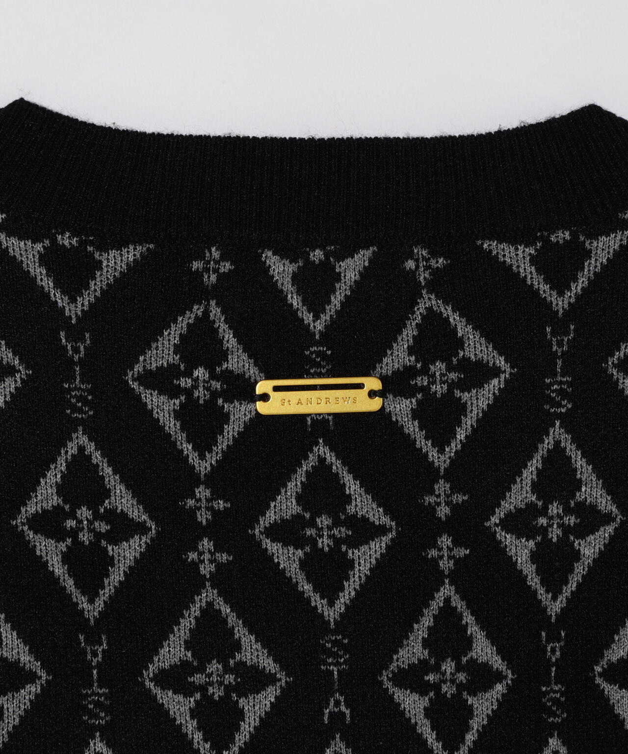 16Gダイヤロゴジャガードクルーネックニットプルオーバー (WOMENS)