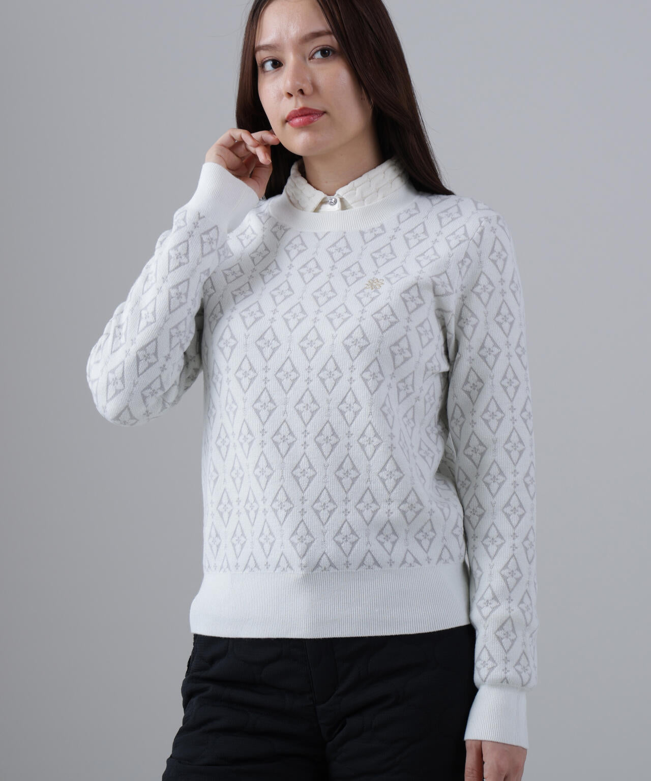 16Gダイヤロゴジャガードクルーネックニットプルオーバー (WOMENS)