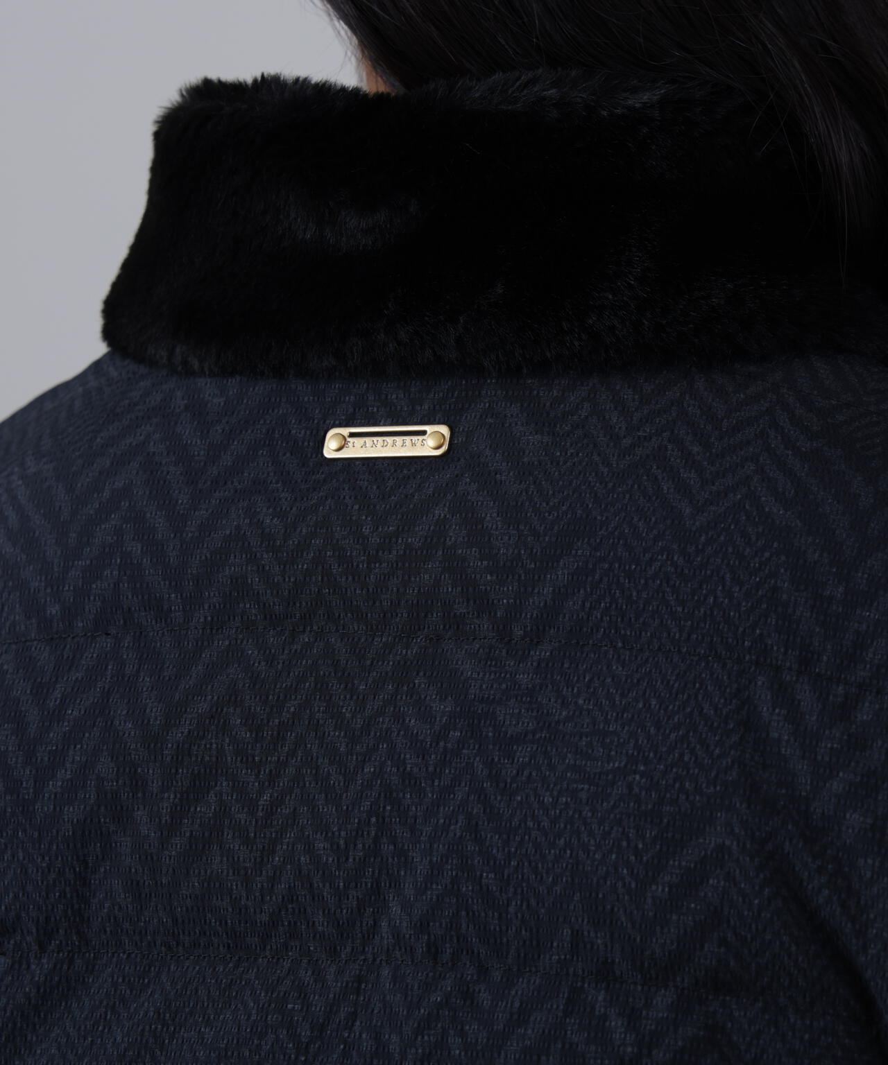 ヘリンボーンプリント中綿キルトブルゾン (WOMENS)