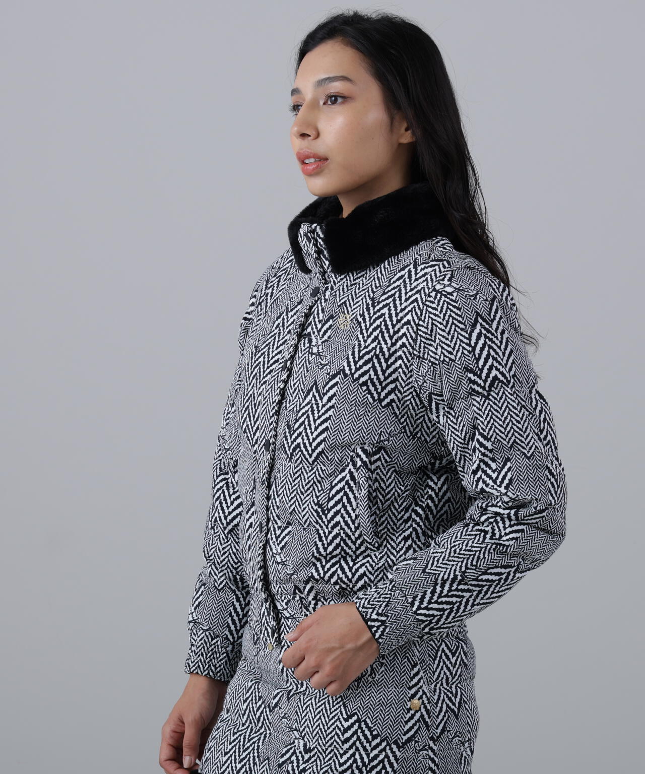 ヘリンボーンプリント中綿キルトブルゾン (WOMENS)