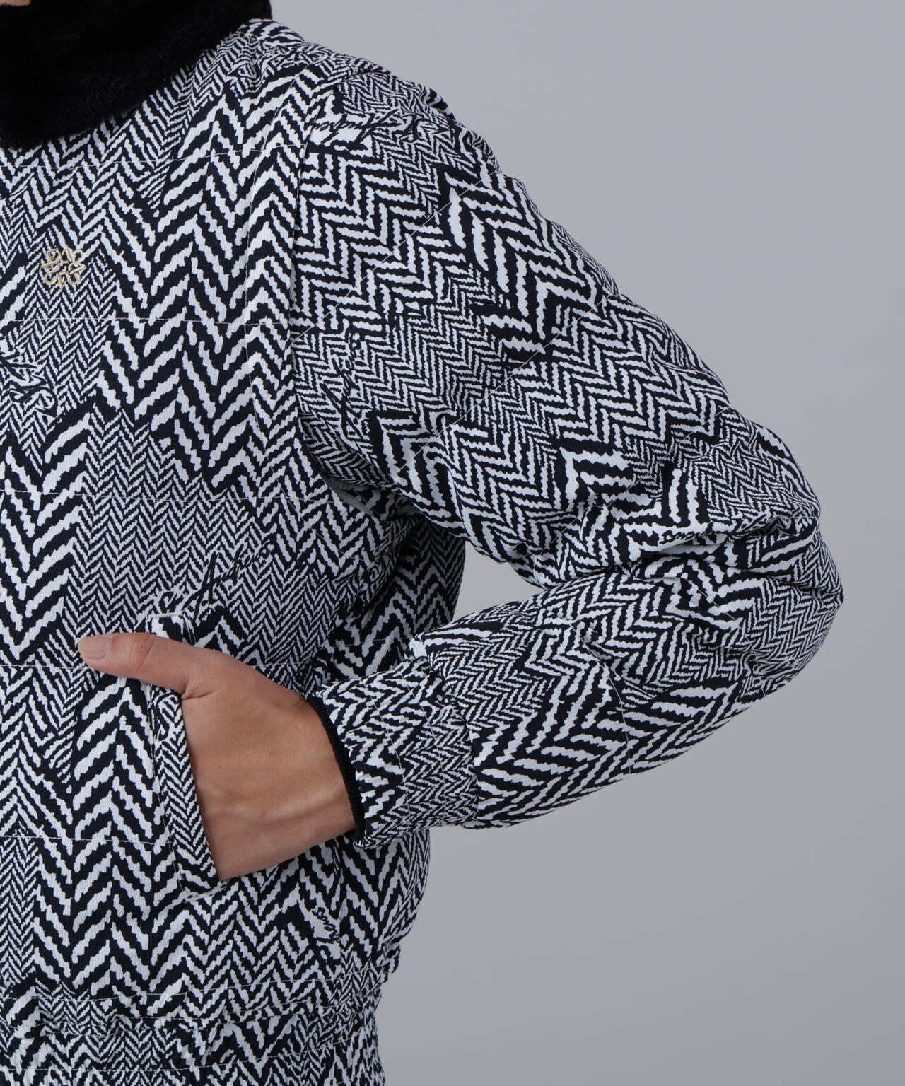 ヘリンボーンプリント中綿キルトブルゾン (WOMENS)