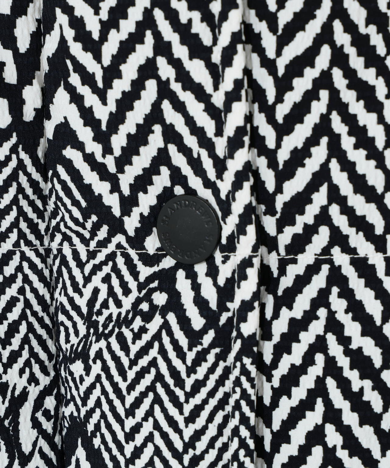 ヘリンボーンプリント中綿キルトブルゾン (WOMENS)