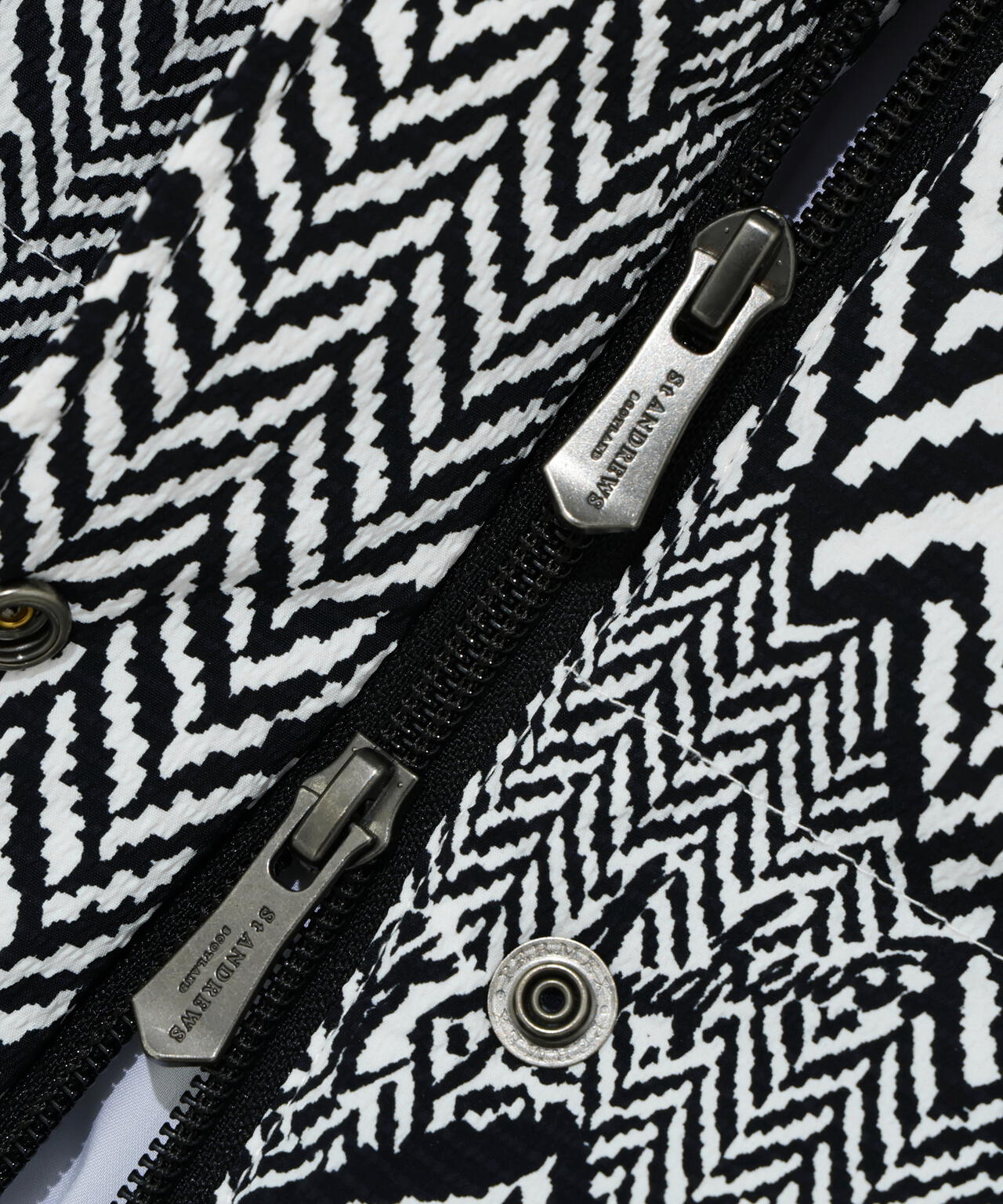 ヘリンボーンプリント中綿キルトブルゾン (WOMENS)