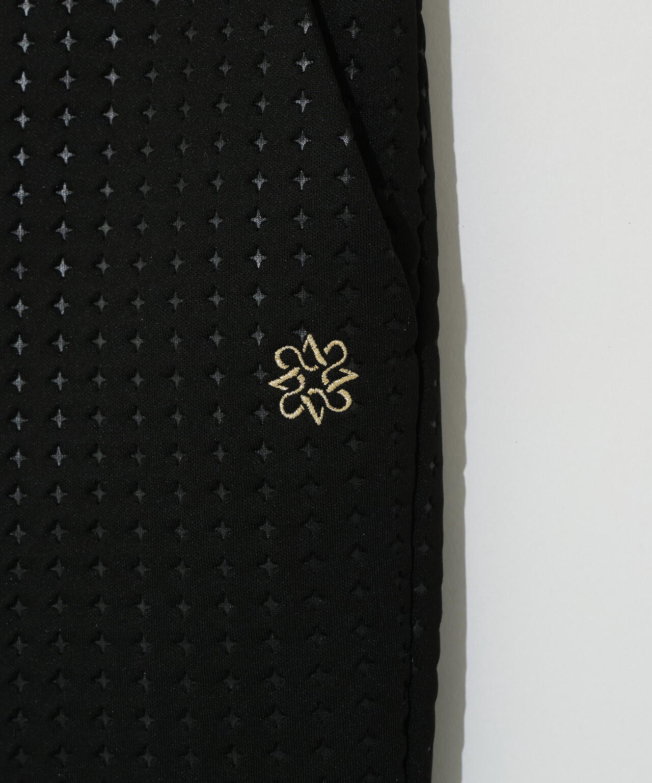 ダンボールピンソニックエンボスパンツ (WOMENS)