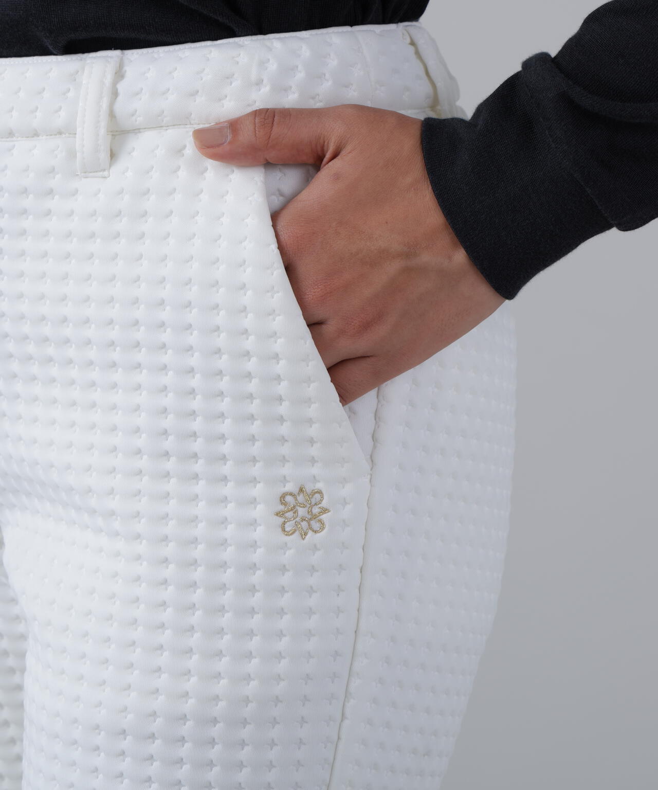 ダンボールピンソニックエンボスパンツ (WOMENS)