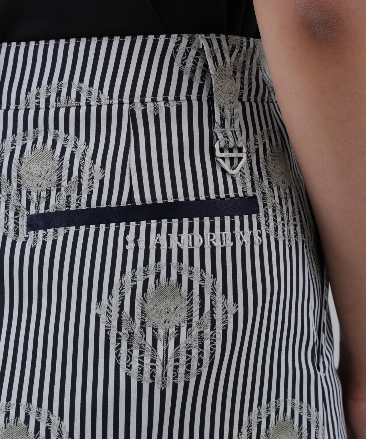 【ストレッチ】ロンドンストライプアザミジャガードスカート (WOMENS)