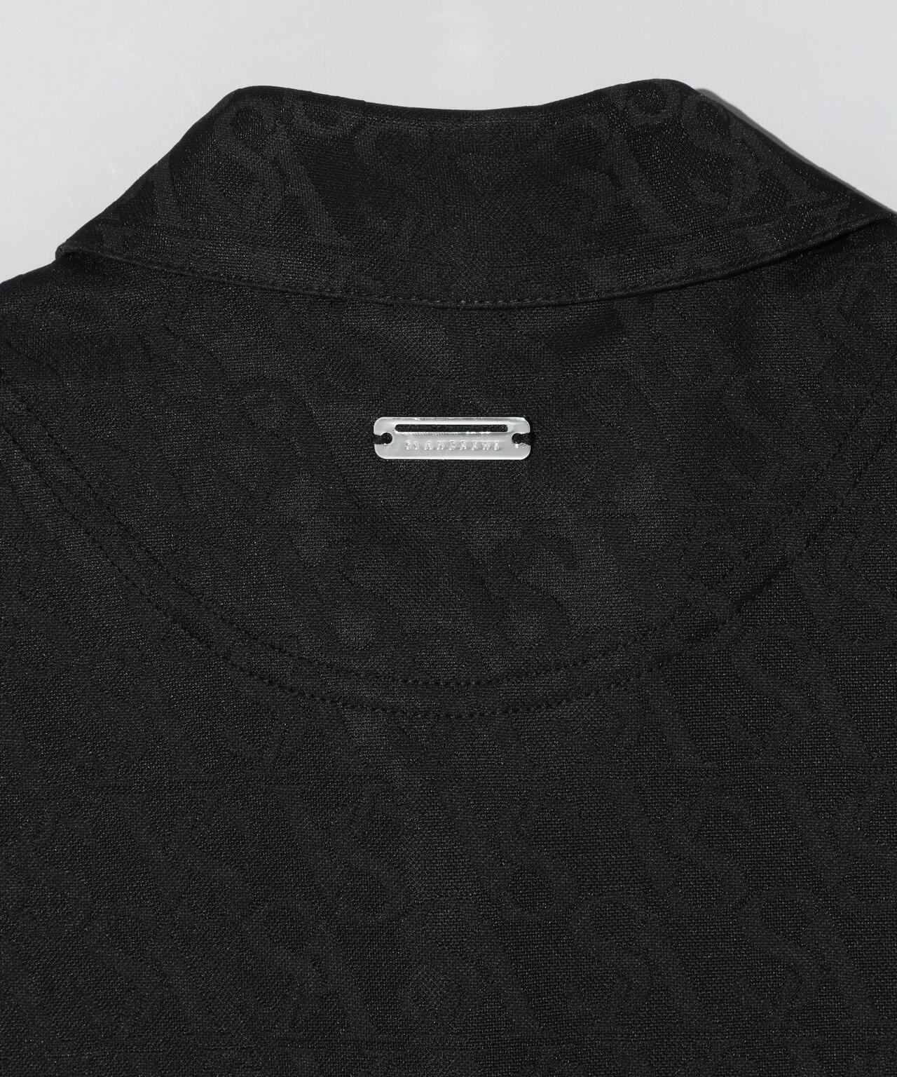 SAロゴジャガード無地半袖シャツ (WOMENS)
