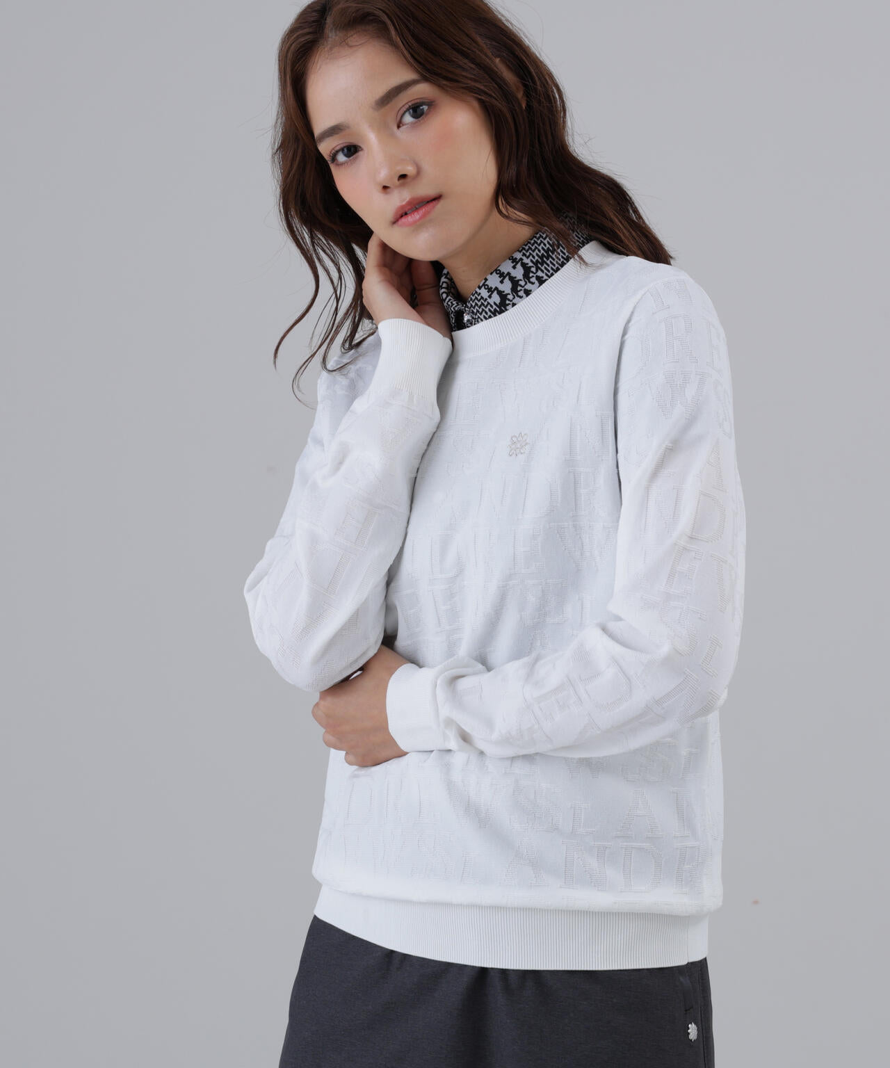 ダブルロゴジャガードクルーネックニットプルオーバー (WOMENS)