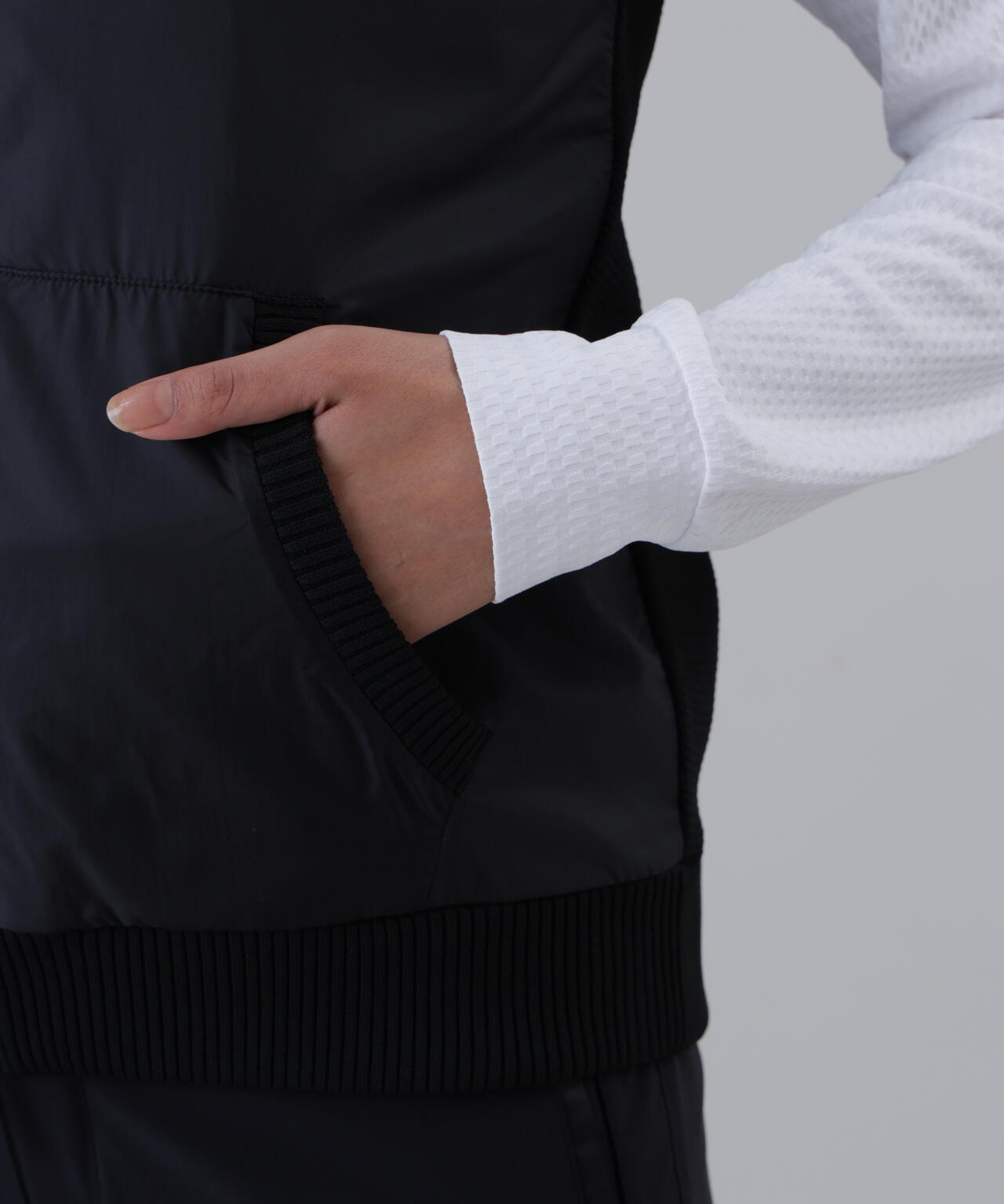 タフタ×ニットジップアップベスト (WOMENS)