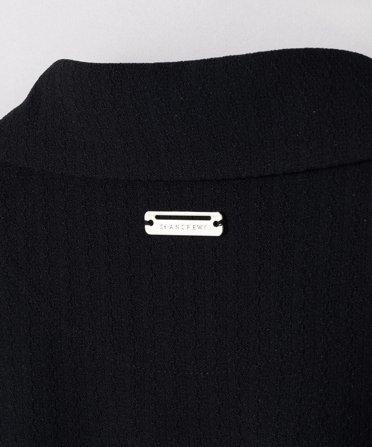 サッカー調ジャガード半袖シャツ (WOMENS)