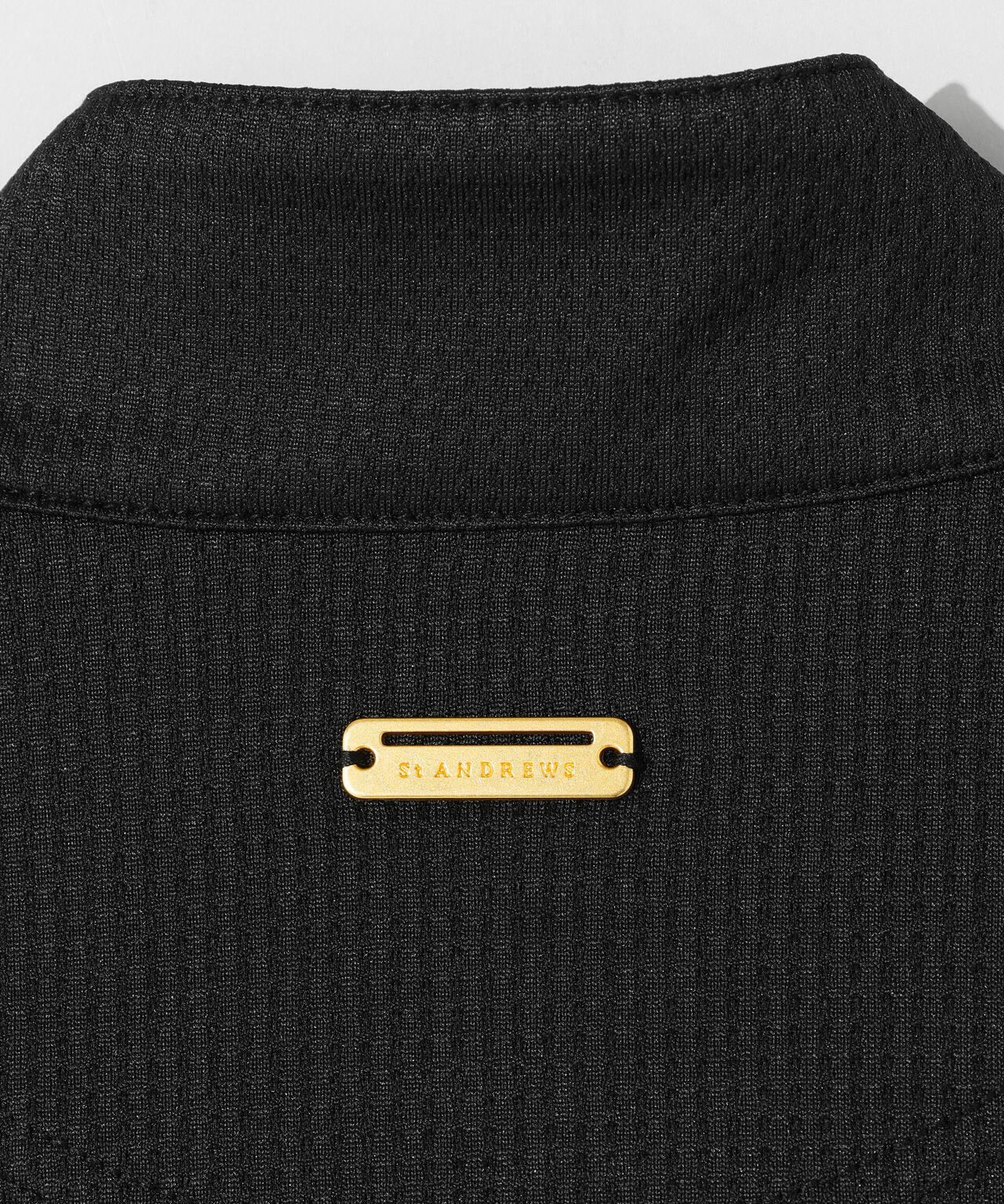 【吸水速乾】【UVカット】ボックスベアメッシュ半袖ジップアップハイネックカットソー (WOMENS)