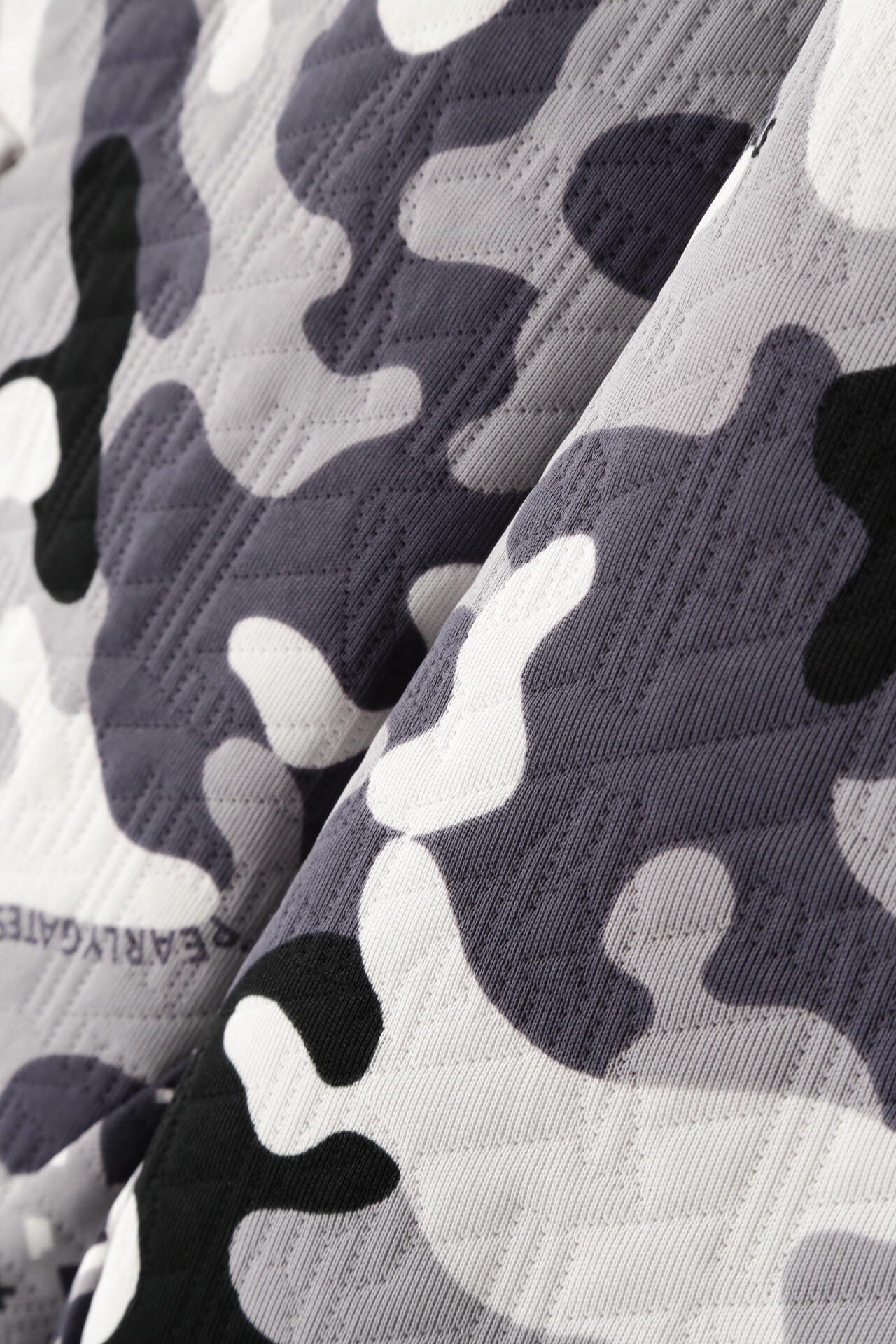 マルチカモ柄 マトラッセジャガード パンツ <マルチカモ>