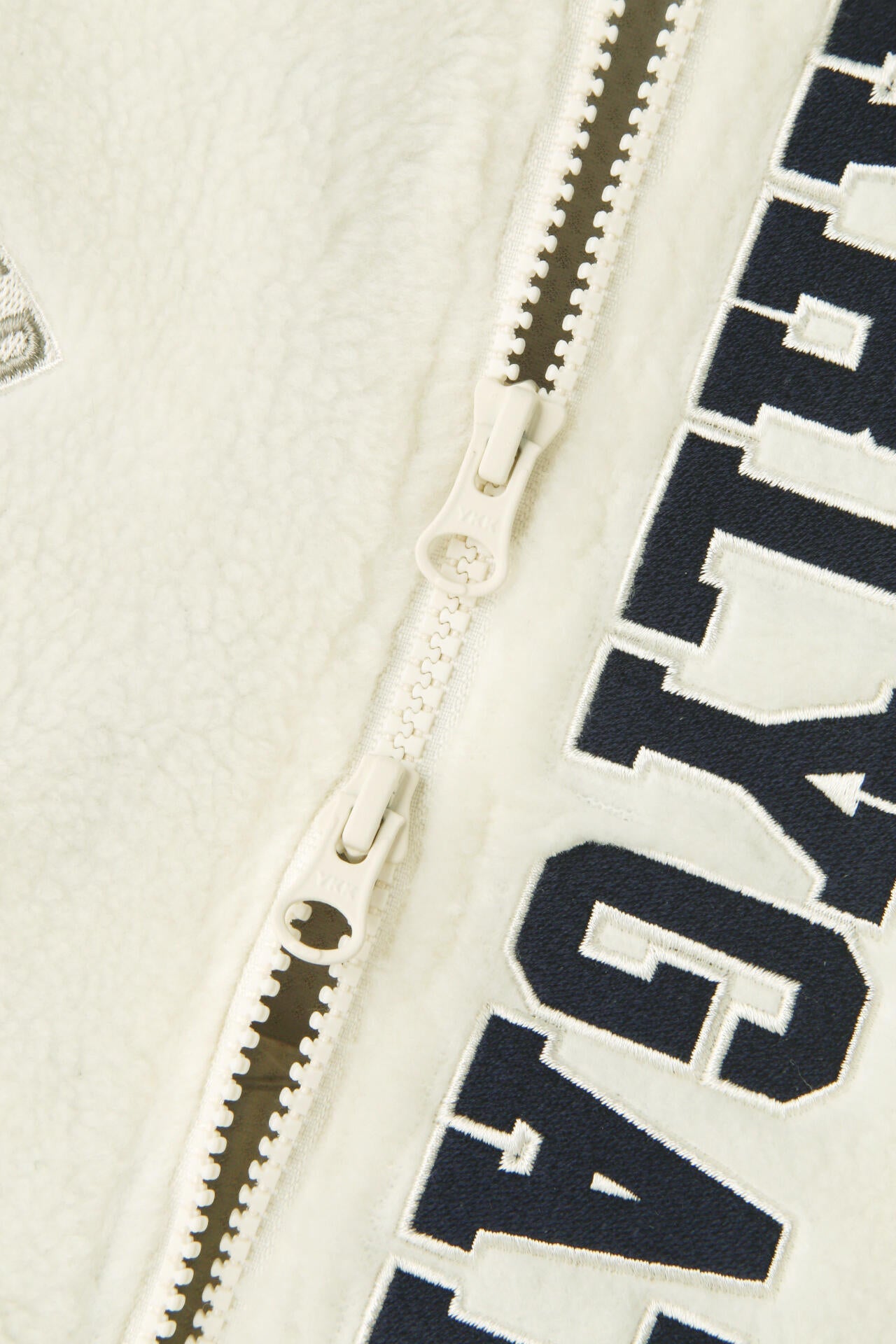 3705ac9d-68fe-54c6-9eae-b8a54efd2e1d_Image