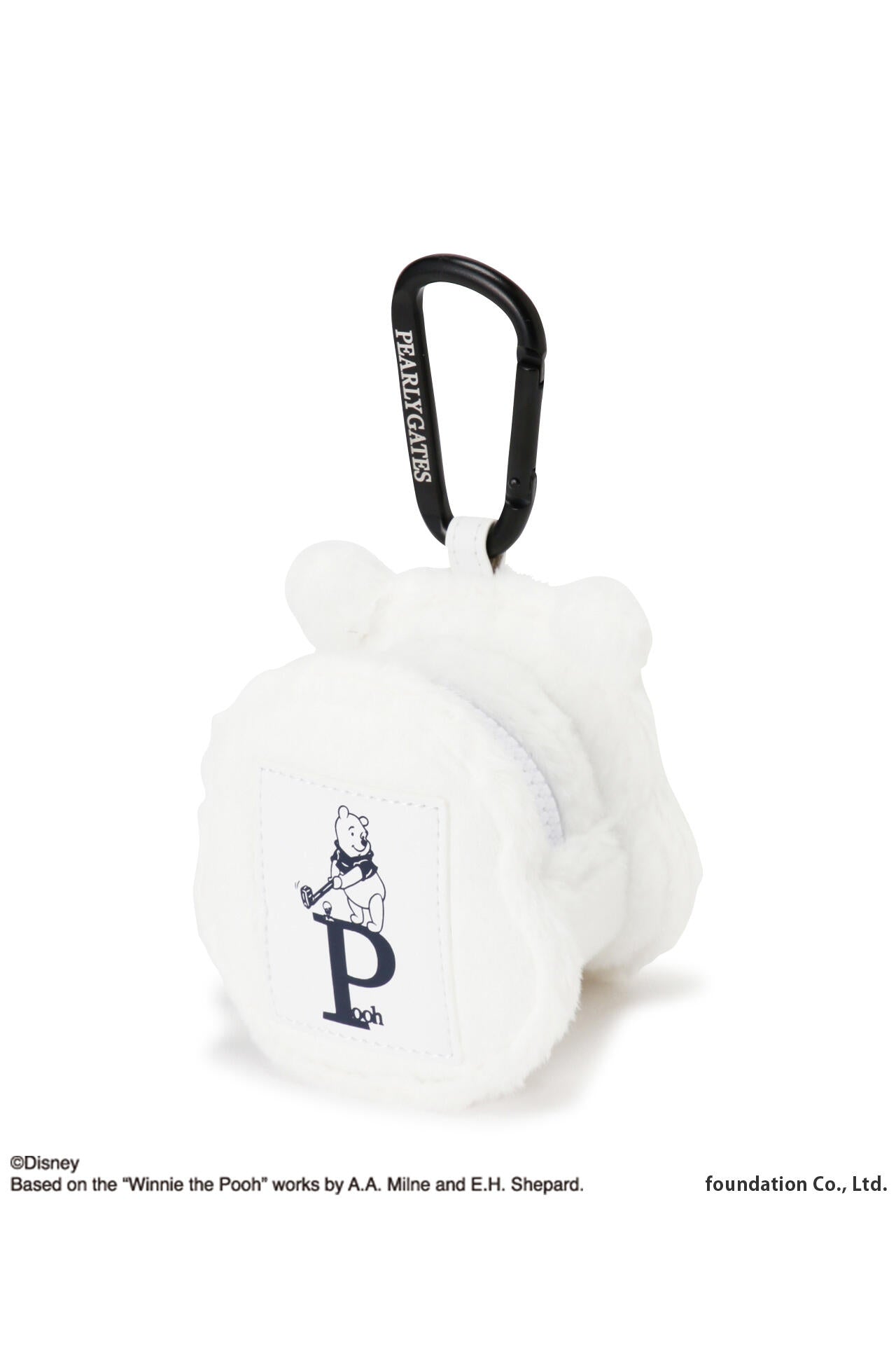プーさんフェイクファーボールポーチ <Winnie the Pooh COLLECTION> (UNISEX)