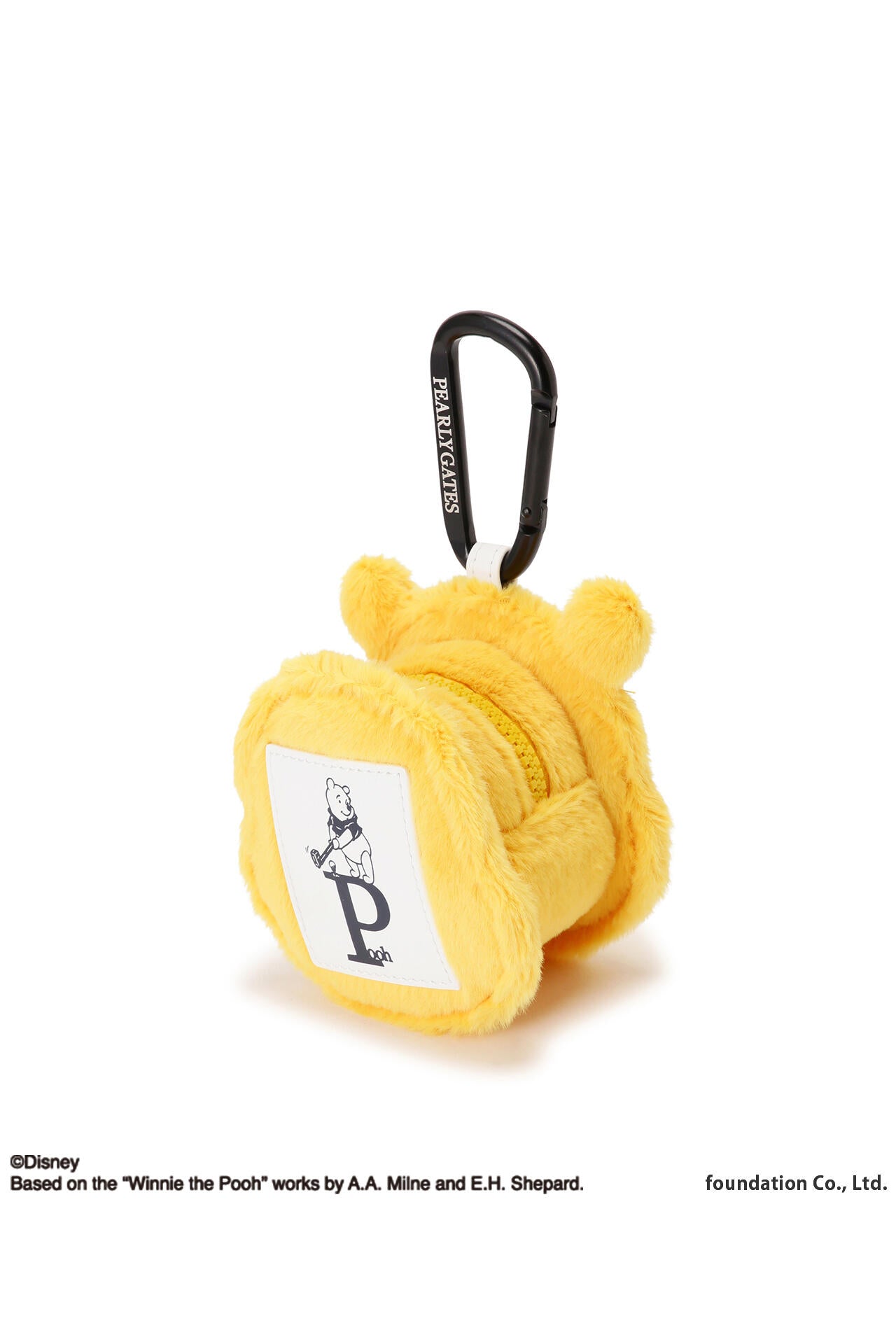 プーさんフェイクファーボールポーチ <Winnie the Pooh COLLECTION> (UNISEX)