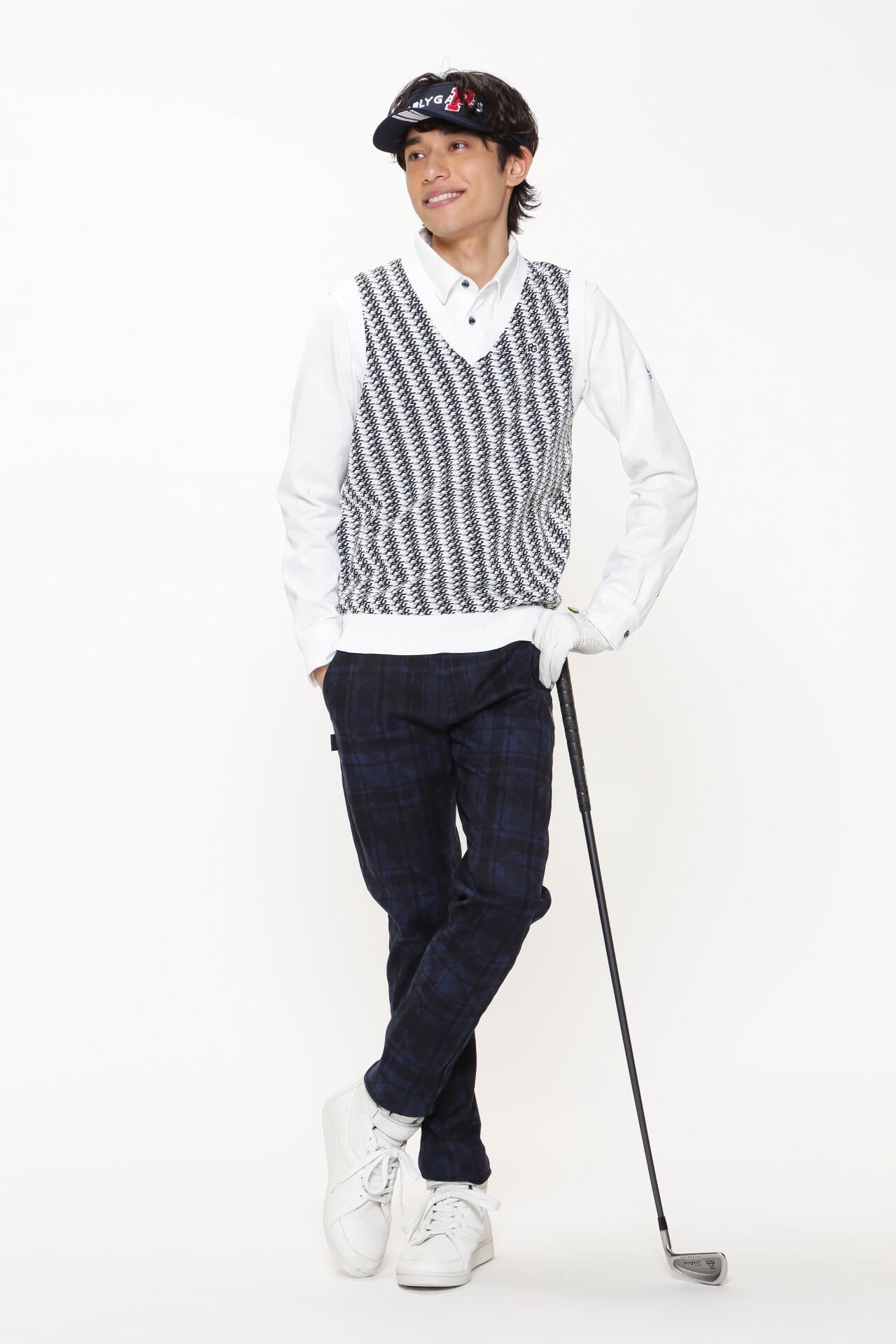 Vネックニットベストプルオーバー <小紋柄シリーズ>