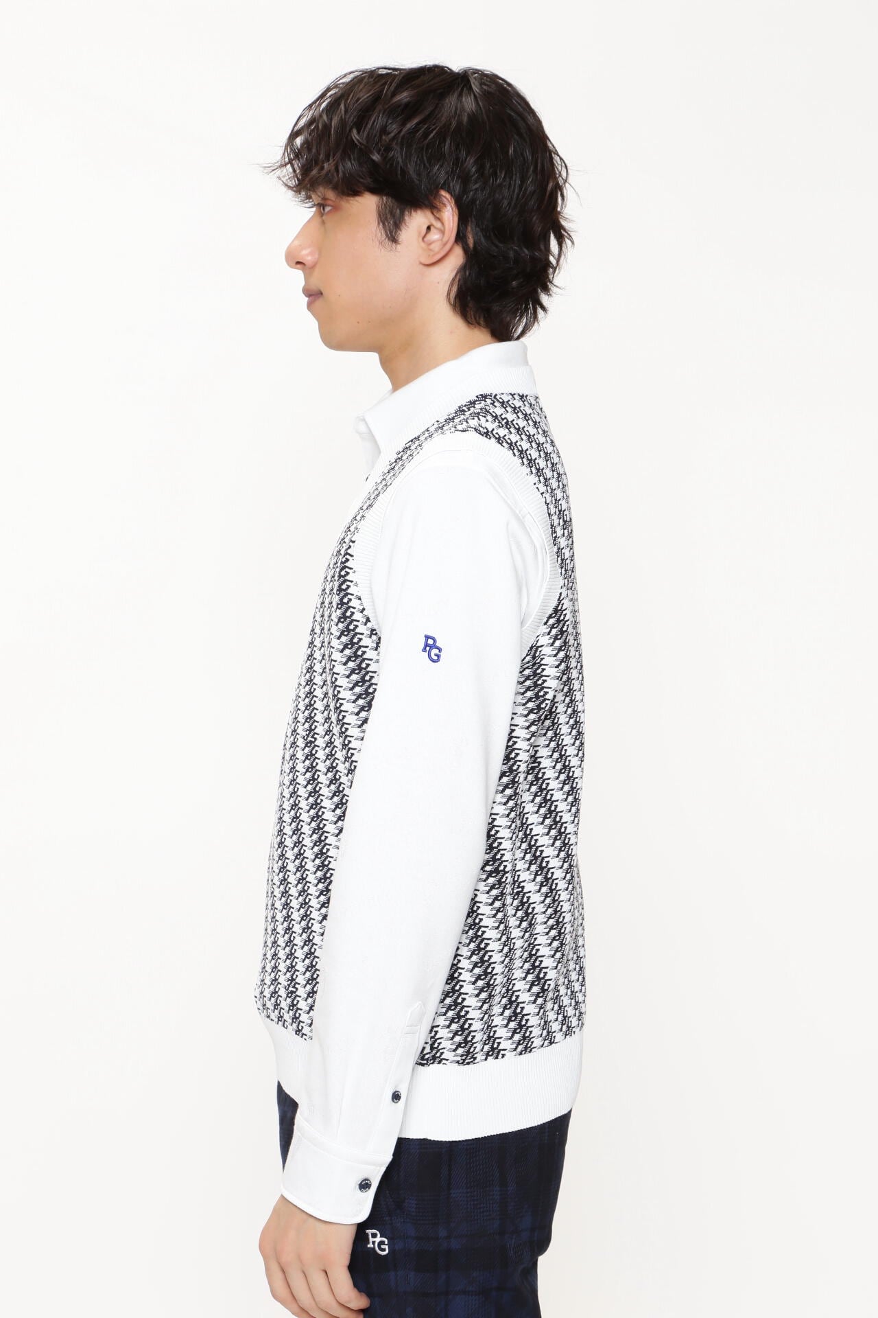 Vネックニットベストプルオーバー <小紋柄シリーズ>