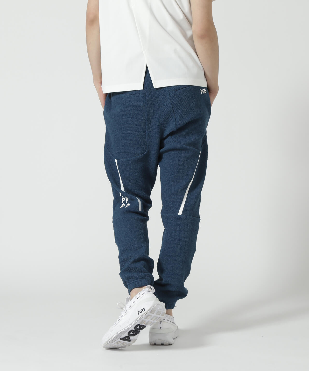 f09fa4de-3474-5591-916c-e82da9f436c7_Image