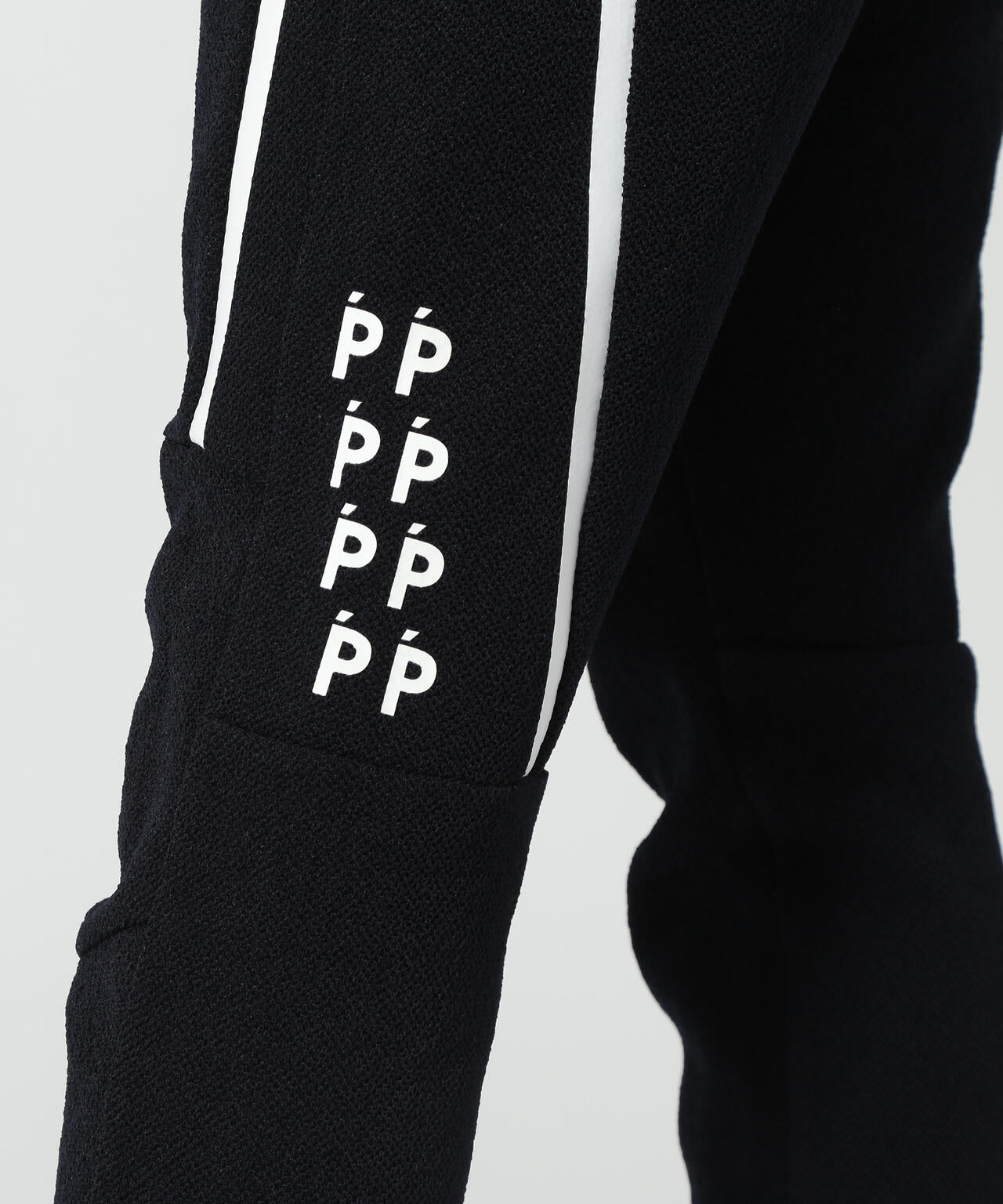 2946bd63-1a47-5844-8b21-1dc4359b9851_Image