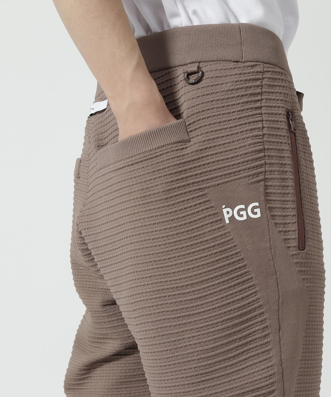 9fad1713-9627-59e6-8e2f-982e31fe2176_Image