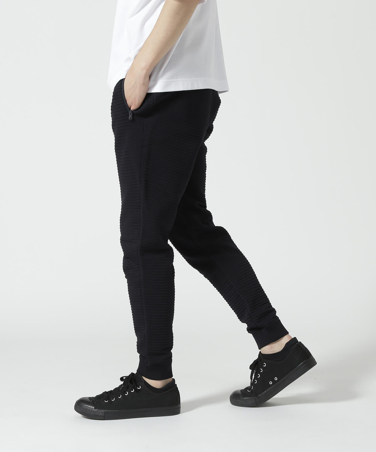 d490c6d3-1fc9-5ddc-8558-b0c2aceea07f_Image