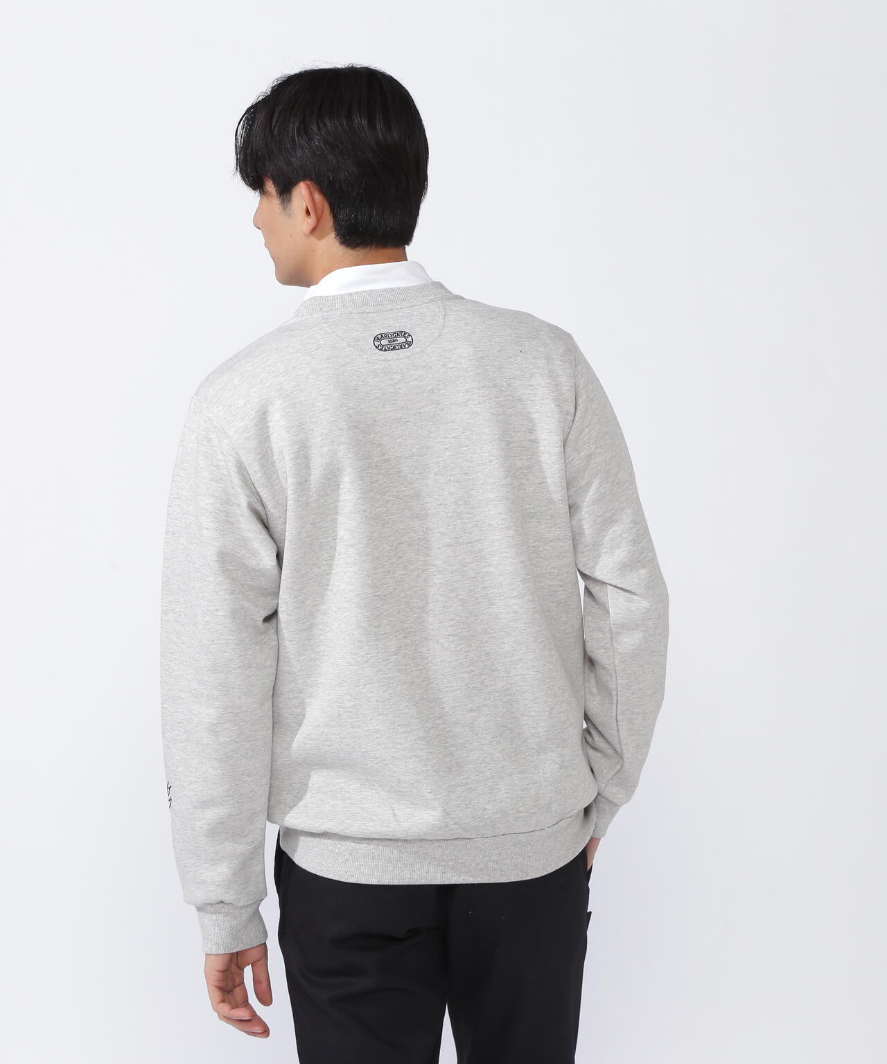 C/Peダンボールクルーネックプルオーバー