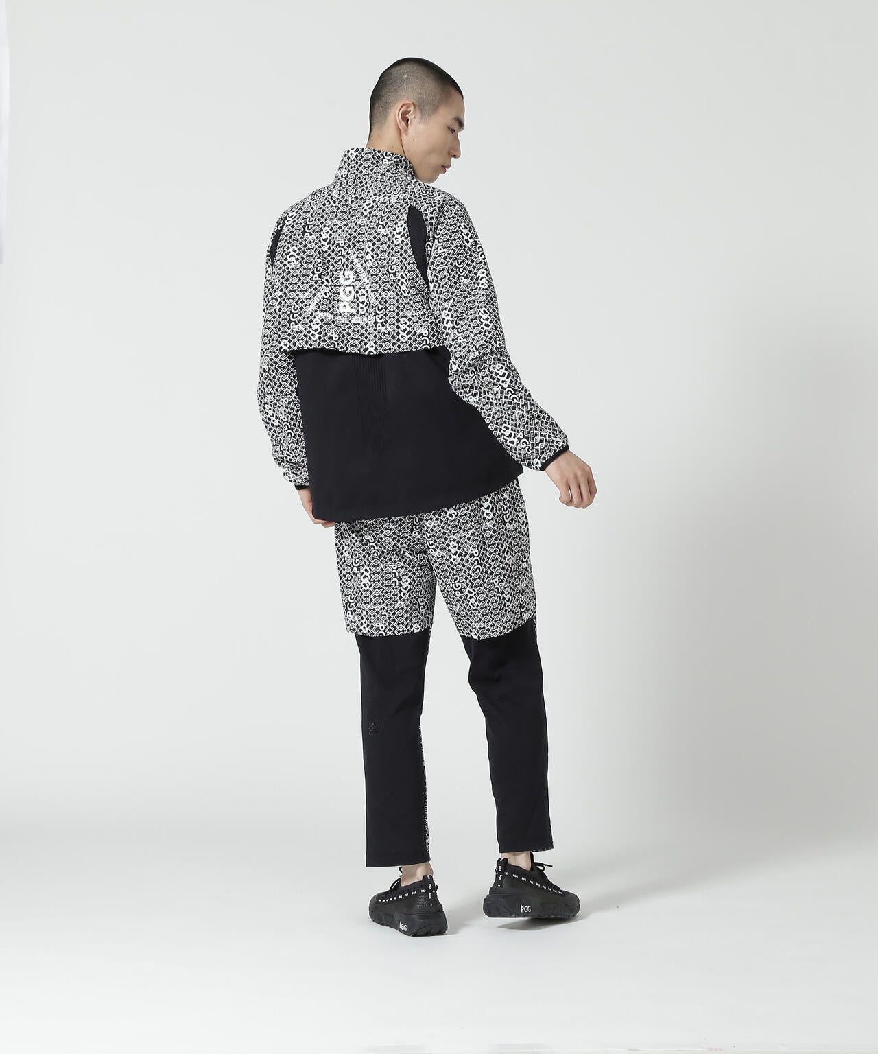 251b95bf-b731-50b7-b64d-008d40bc63c4_Image