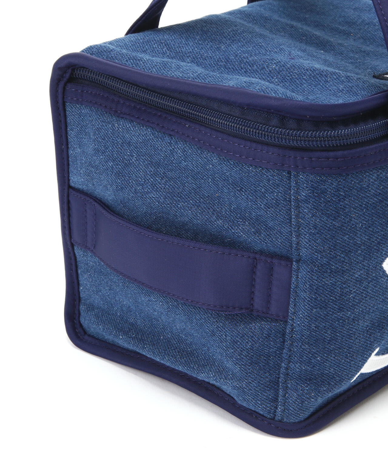 4d7f82a6-7cd6-55c7-9cb7-ef4bb87dee71_Image