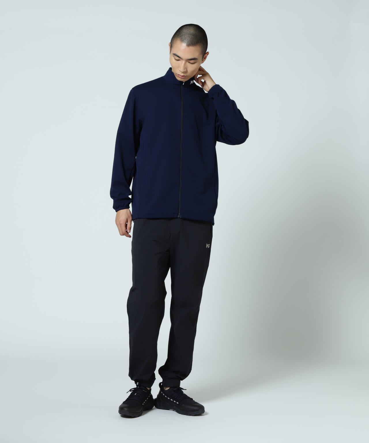 【PGG】【直営店舗&公式オンライン限定】Nyストレッチリップストップ×エプシロン <ロゴ総柄> (MENS)