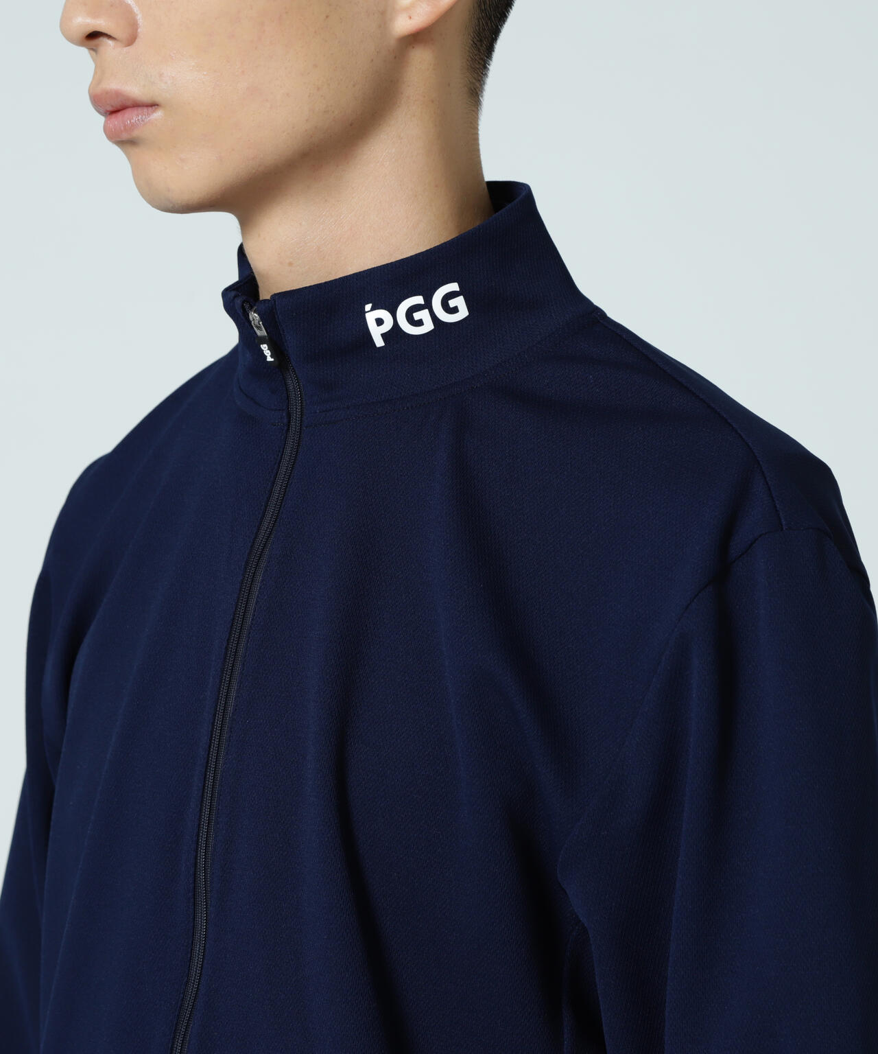 【PGG】【直営店舗&公式オンライン限定】Nyストレッチリップストップ×エプシロン <ロゴ総柄> (MENS)