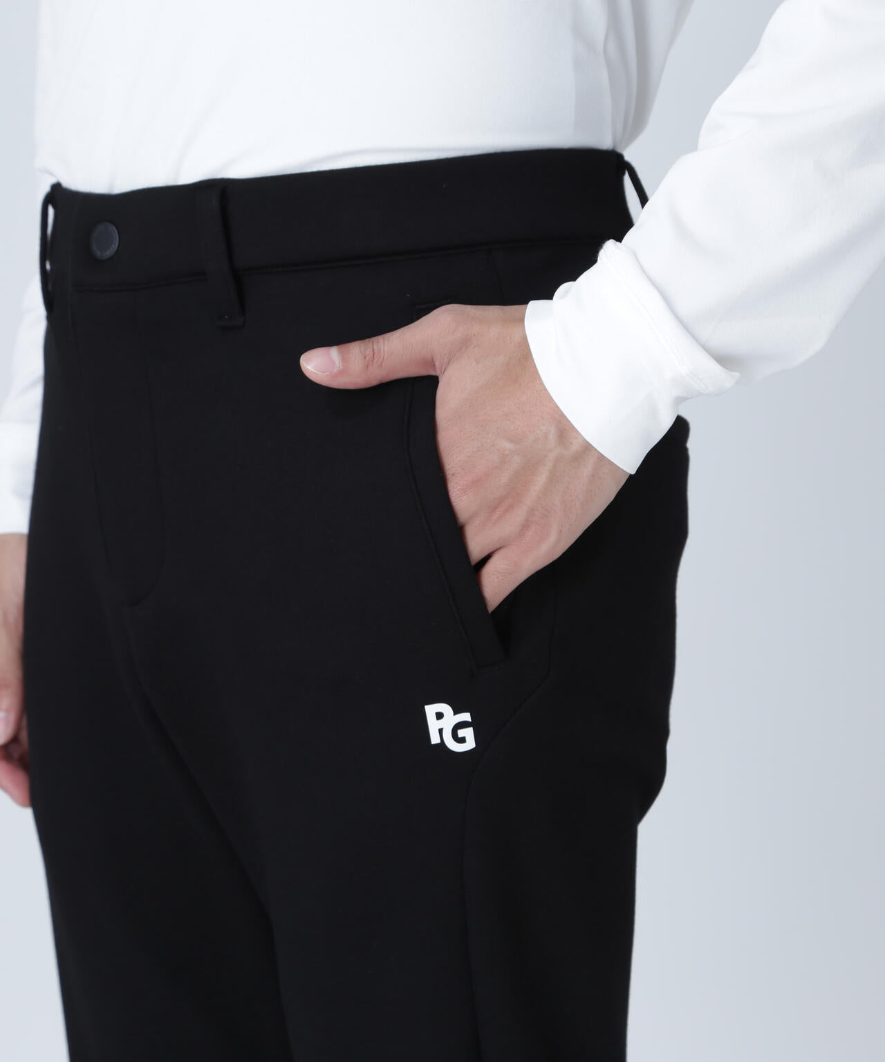 ダンボールパンツ