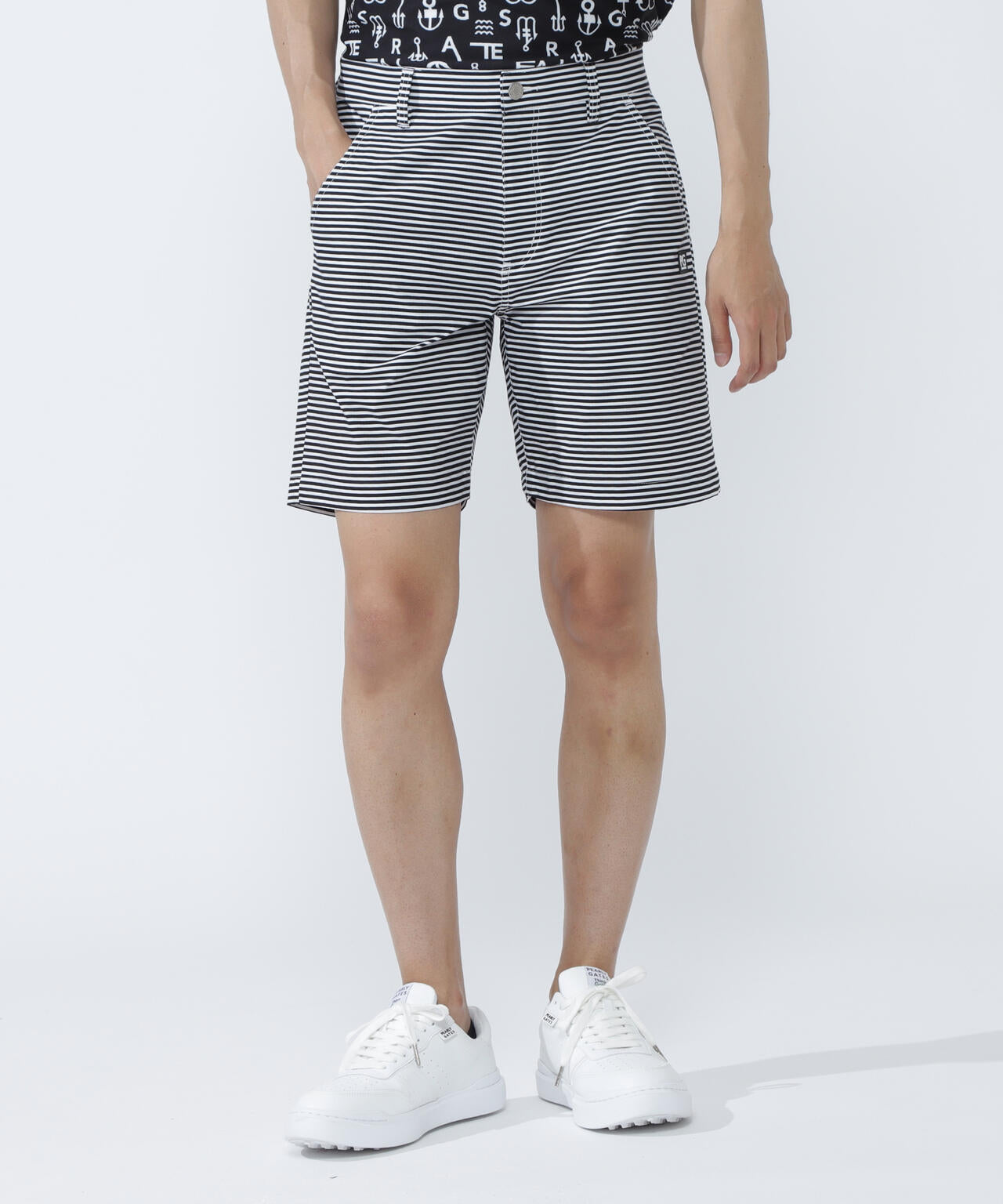 リップストレッチショートパンツ