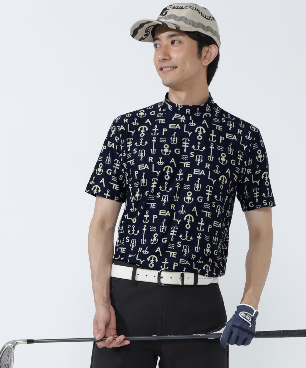 アンカーロゴ柄プリント半袖モックネックカットソー