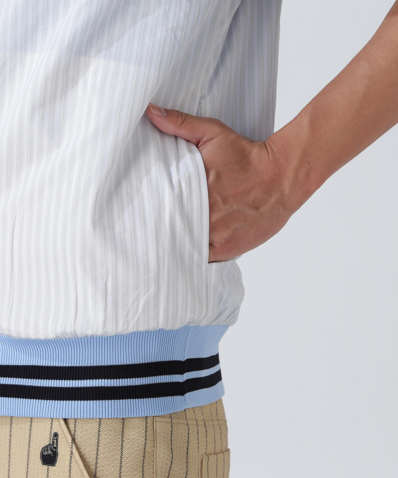 ジャガードリバーシブル フルジップニットベスト