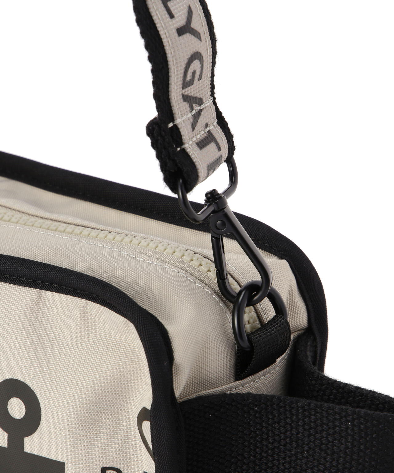 ロゴアンカー柄マルチラウンドポーチ (UNISEX)