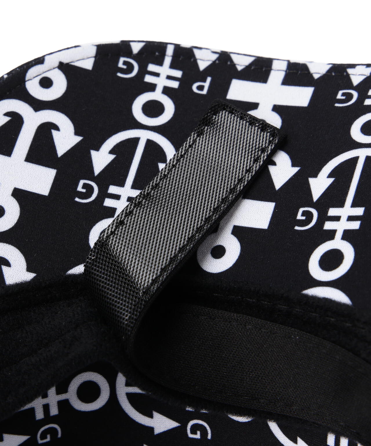 ロゴアンカー柄バイザー (UNISEX)