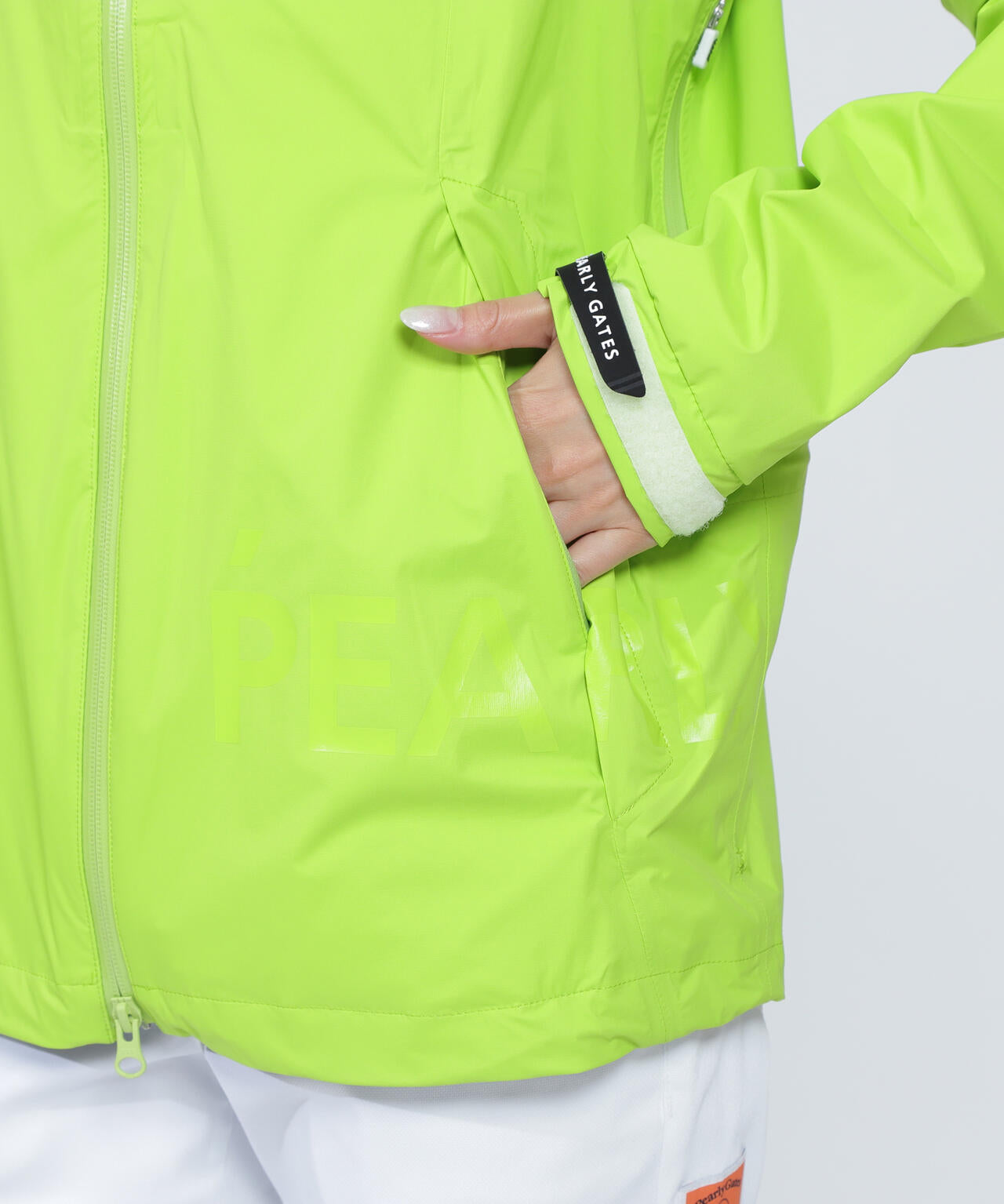 df733904-1ad2-5732-a228-7db48225ece8_Image