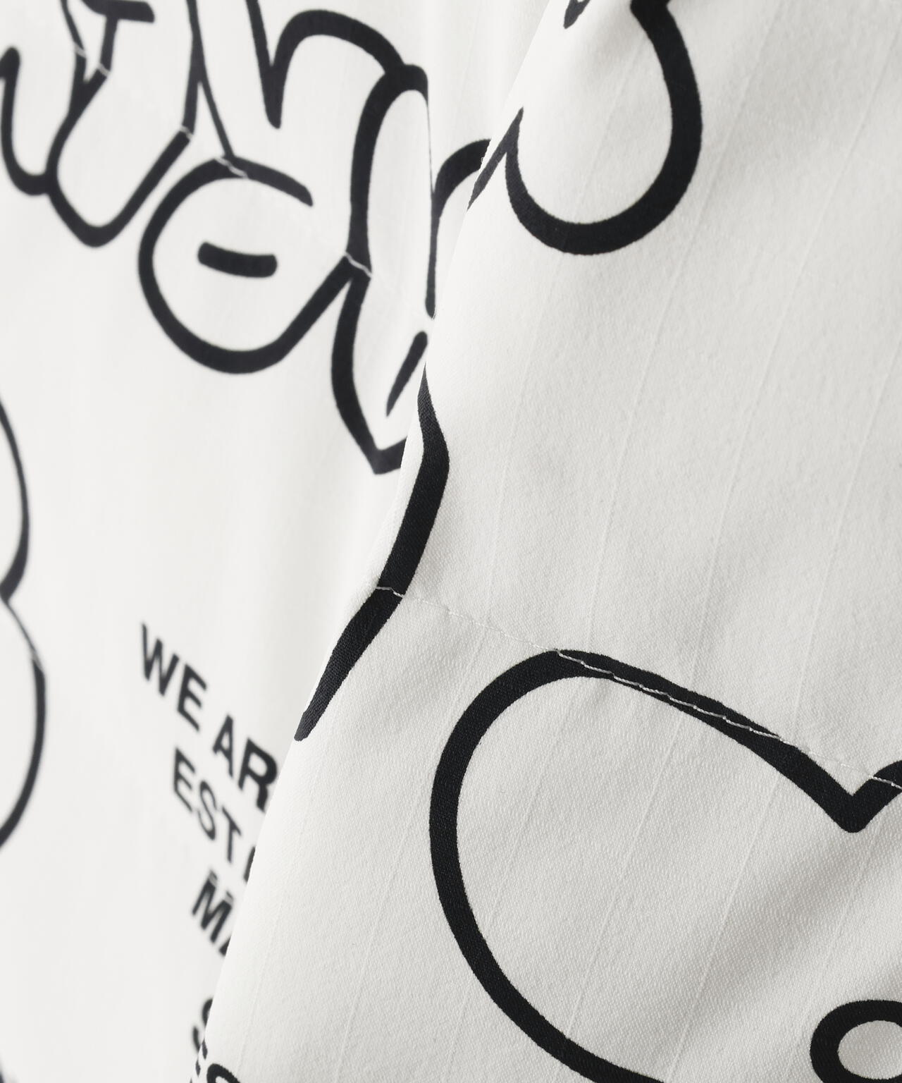 NyストレッチBIGリップストップ中綿2WAYスニードジャック <ロゴ×花柄>