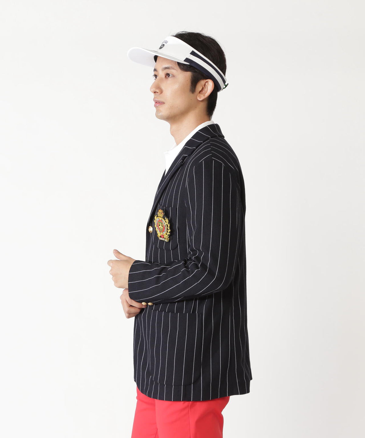 H:182cm/C:93/W:77/H:91 着用サイズ:5