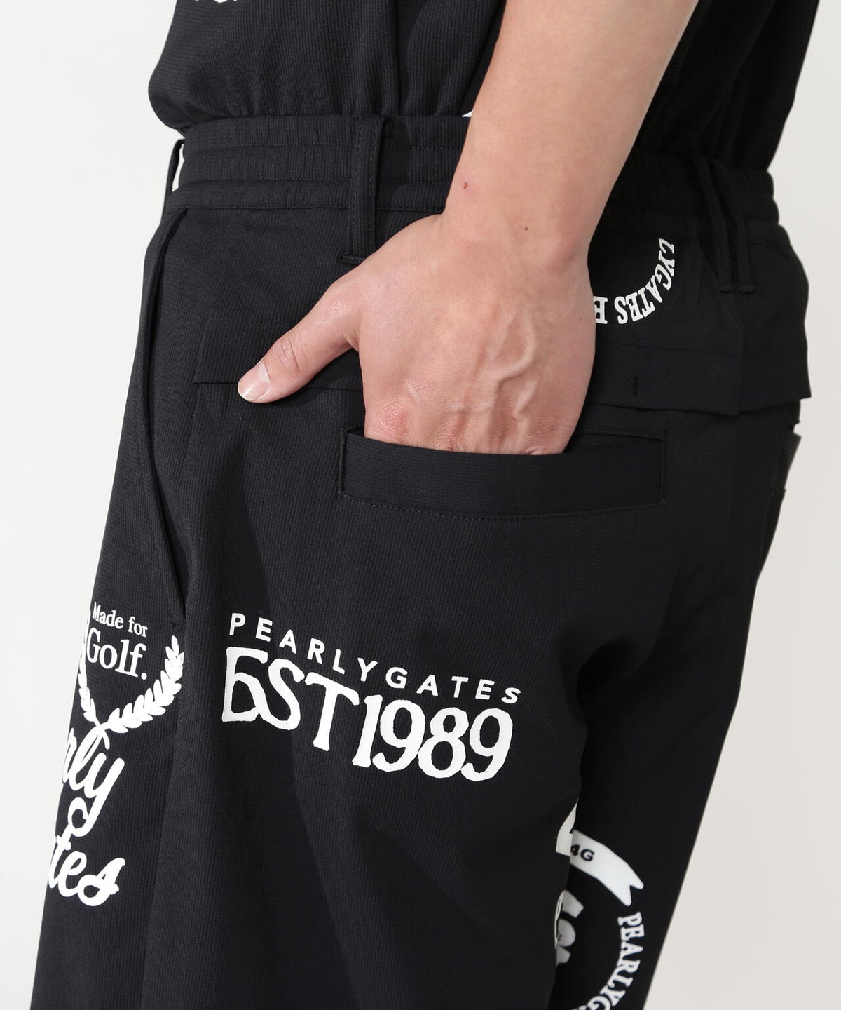 【一部店舗&公式オンライン限定カラー有り】カレッジロゴPeストレッチドビーショートパンツ