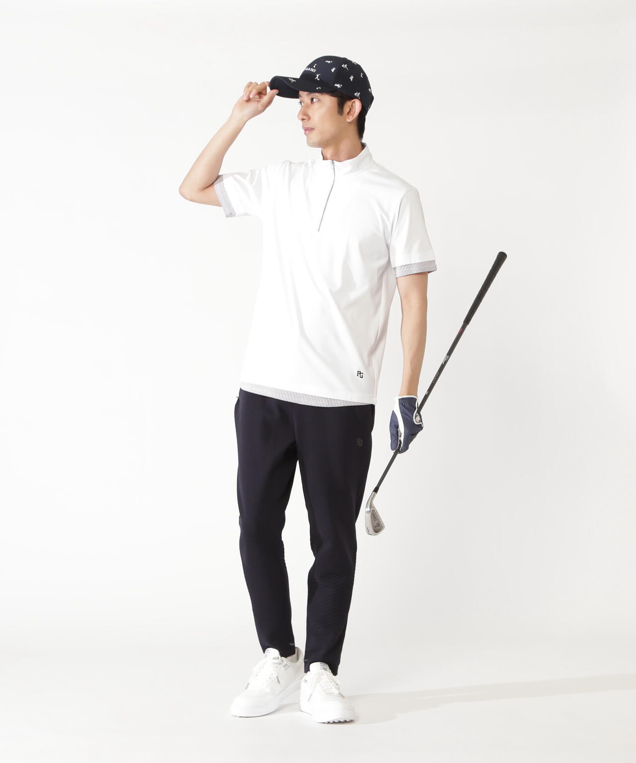 H:182cm/C:93/W:77/H:91 着用サイズ:5